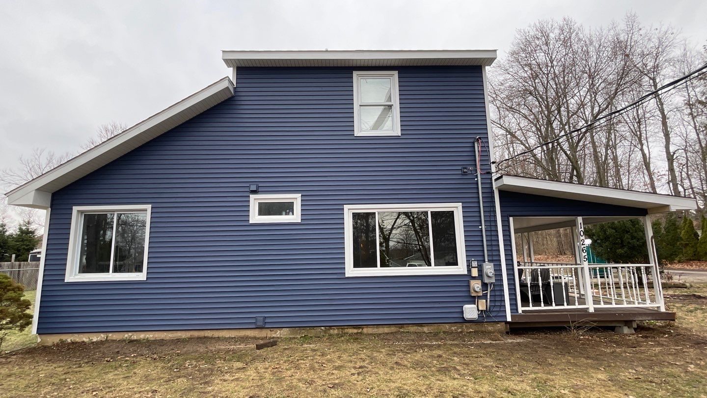 Siding Replacement using CertainTeed Restoration Classis D4 by 180 Contractors
