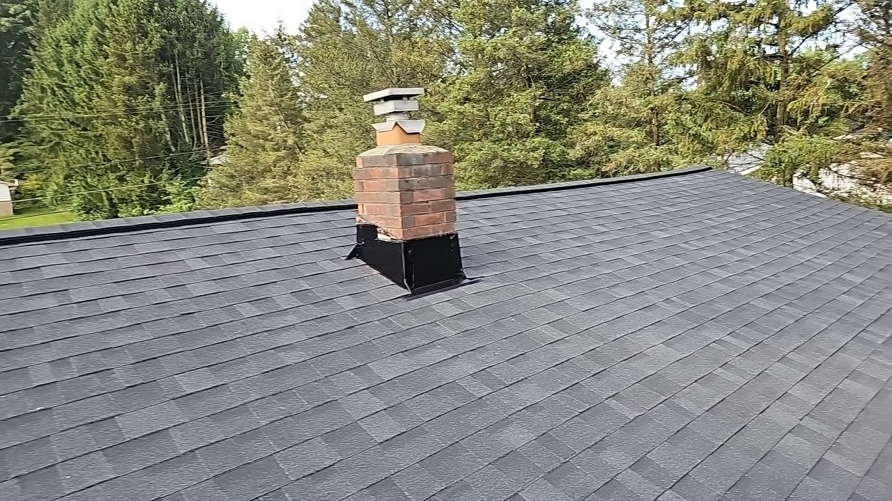 OWENS CORNING COLOR: Onyx Black by Eagle Eye Roofing