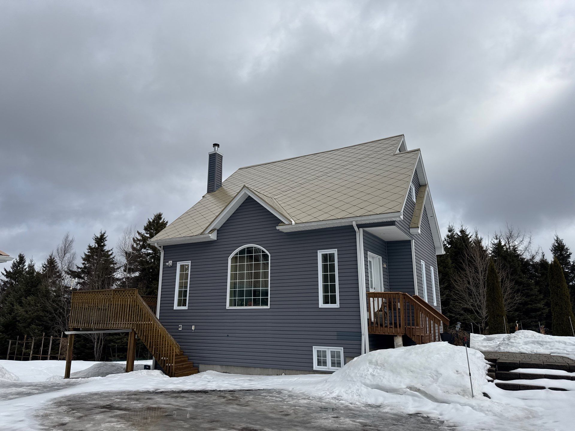 New Diamond Metal Roof by Bobby Built