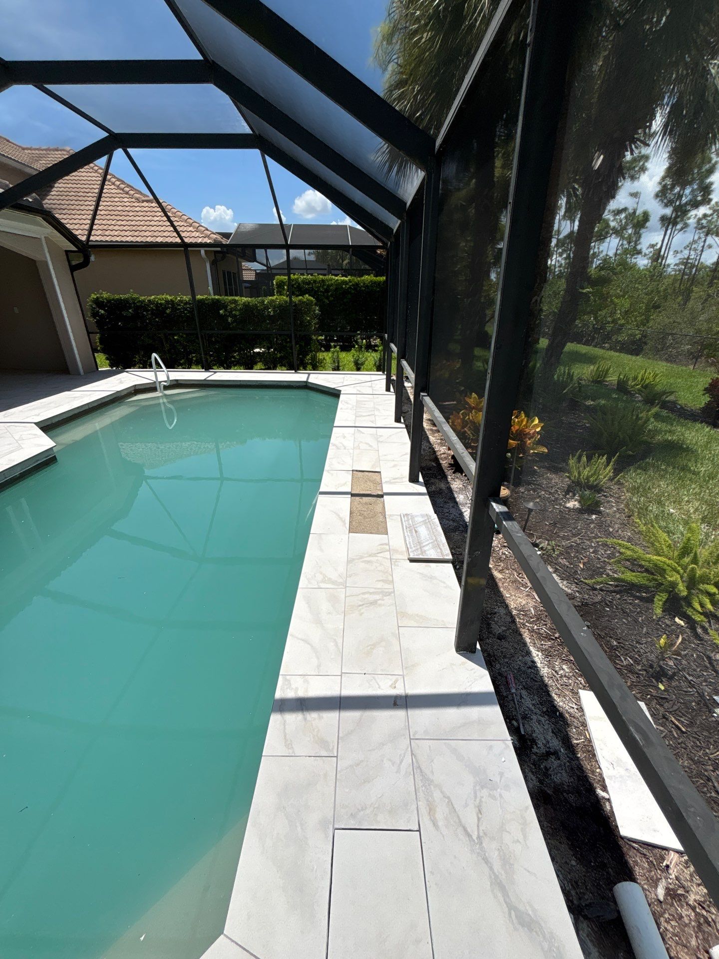 Porcelain Pool Deck - Colonial Country Club by Old Town Pavers Llc