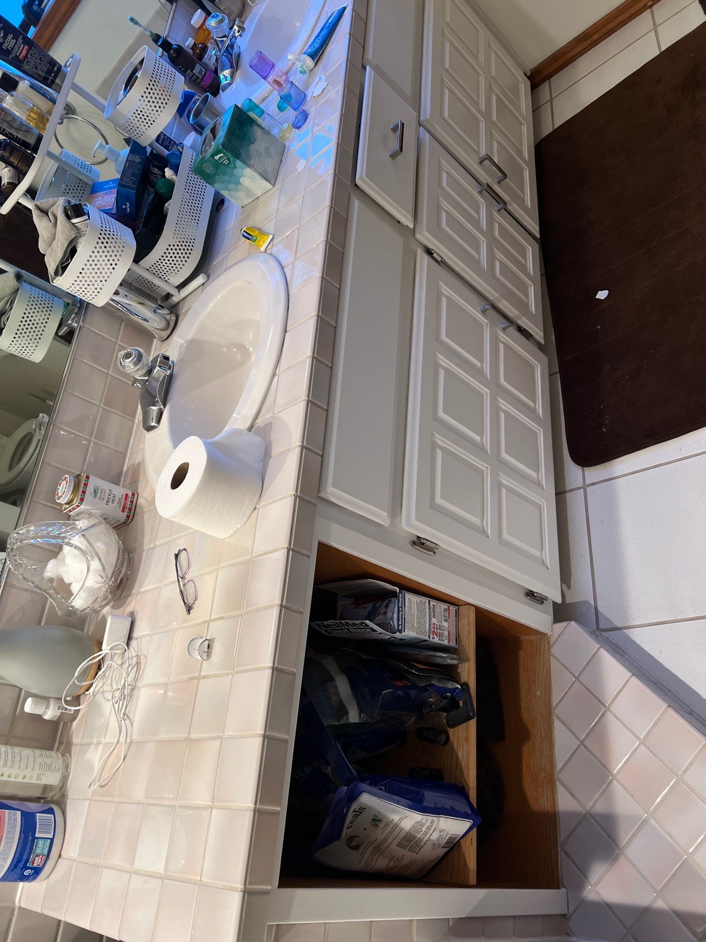 House cleaning in Lake Oswego by Cloud 9 Professional Cleaning Services