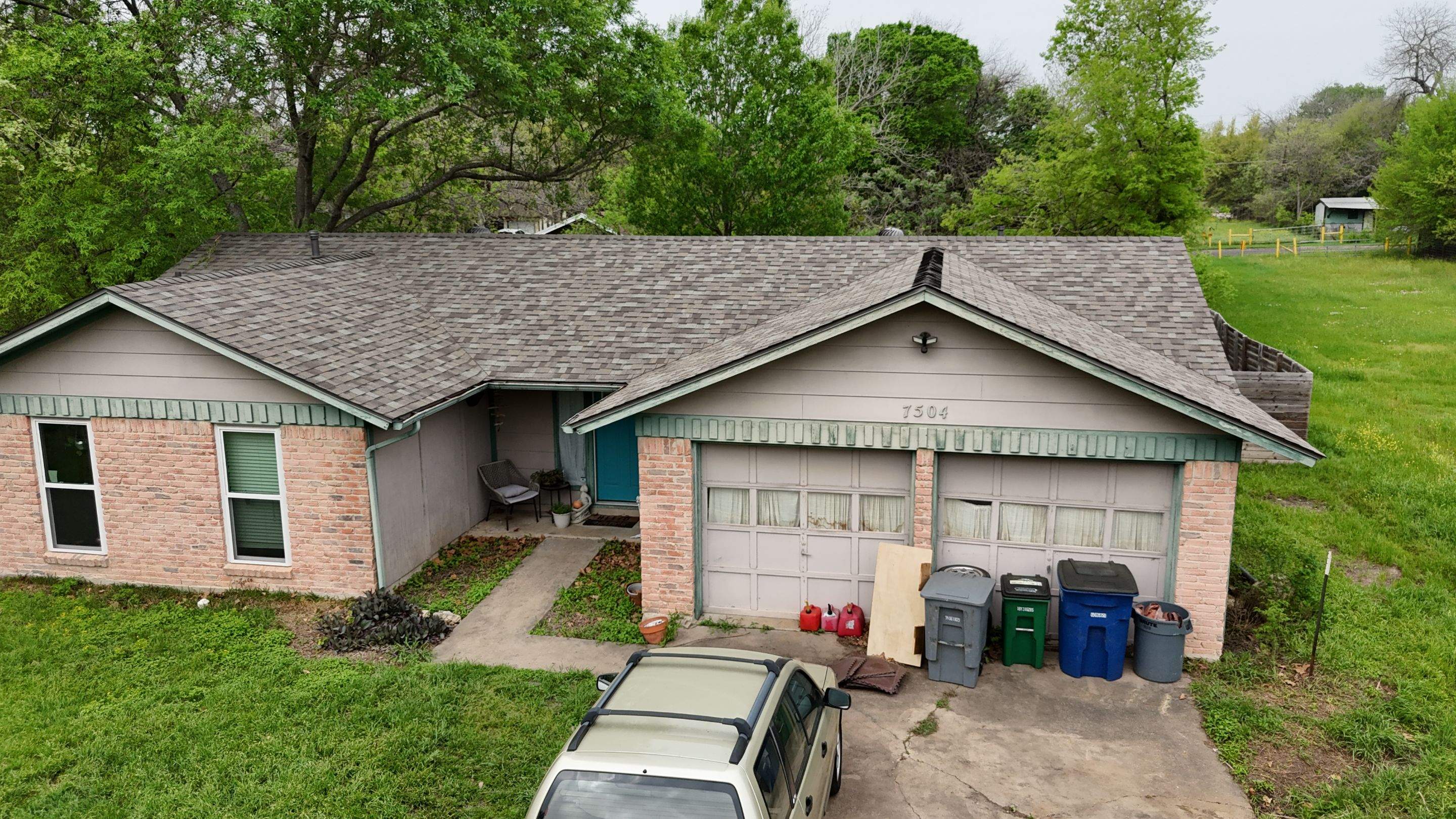  Driftwood - Owens Corning TruDefinition Duration by RoofsOnly.com