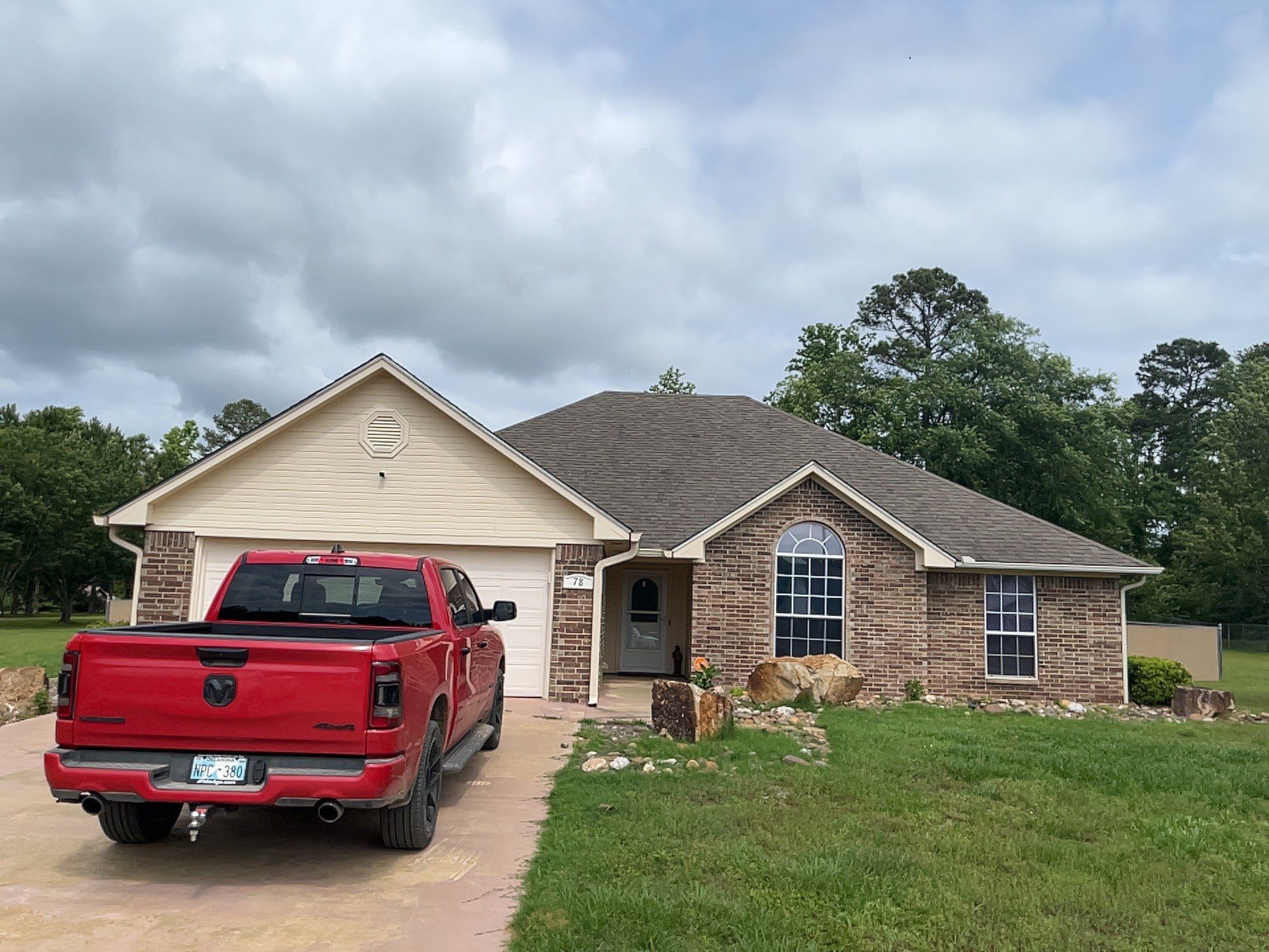 Residential Reroof: 40 Year Impact Rated Architectural Shingle by Hostetler Roofing