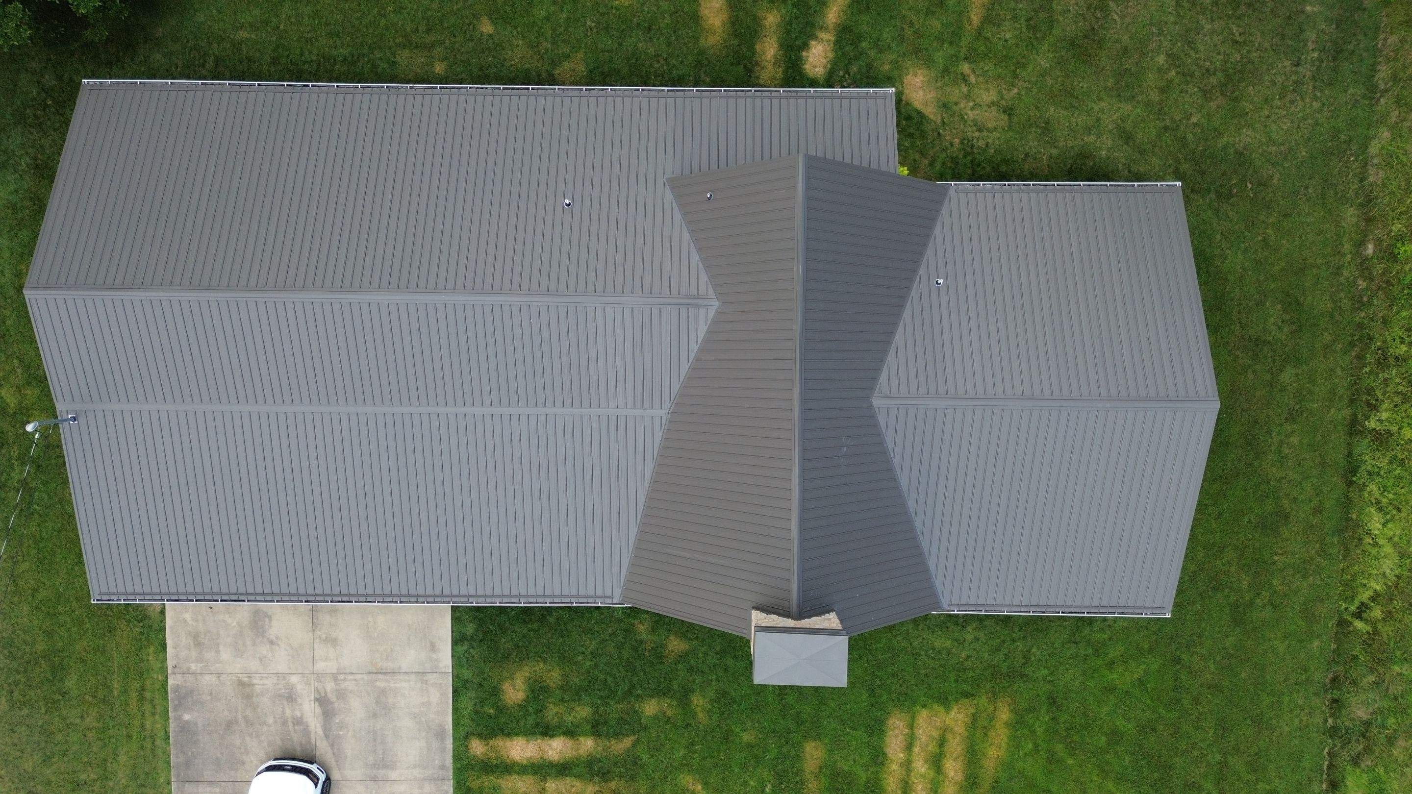 Jones Residence by Omnia Roofing