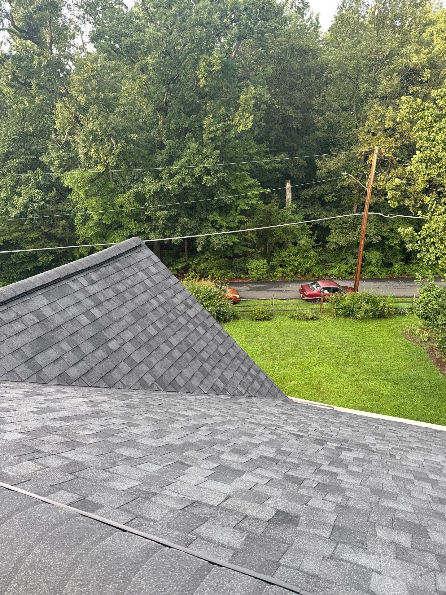 Lorton: Residential Roof with CertainTeed Landmark Pro in Max Def Moire Black by RM Banning, Inc.