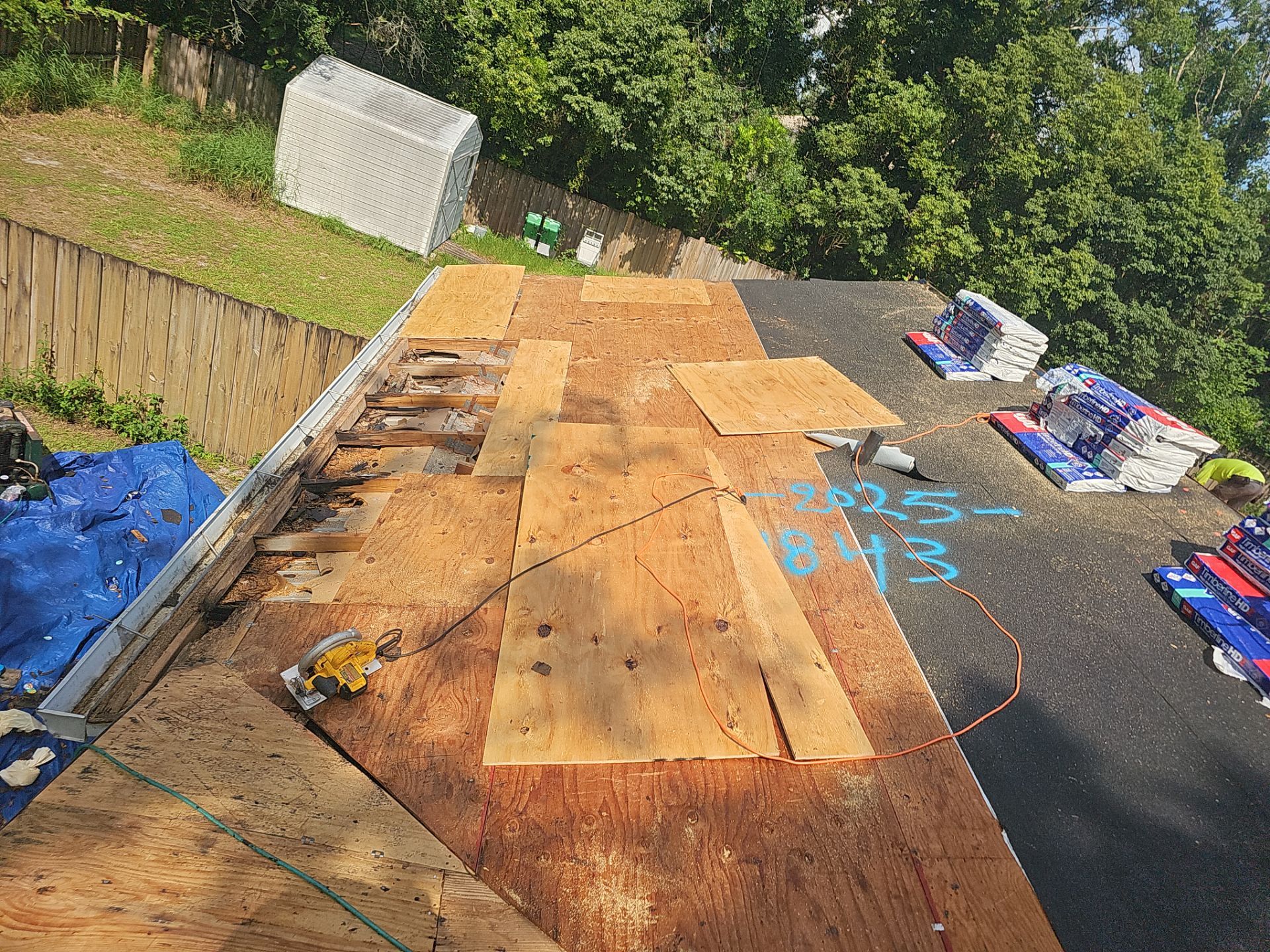 Project in Land O' Lakes 34639 by Mitchell Roofing Company LLC 
