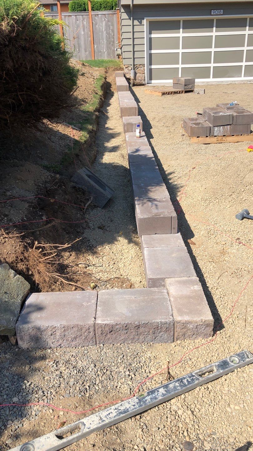 Justin | Retaining Wall, Landscape Project  by Jireh Asphalt & Concrete Inc 