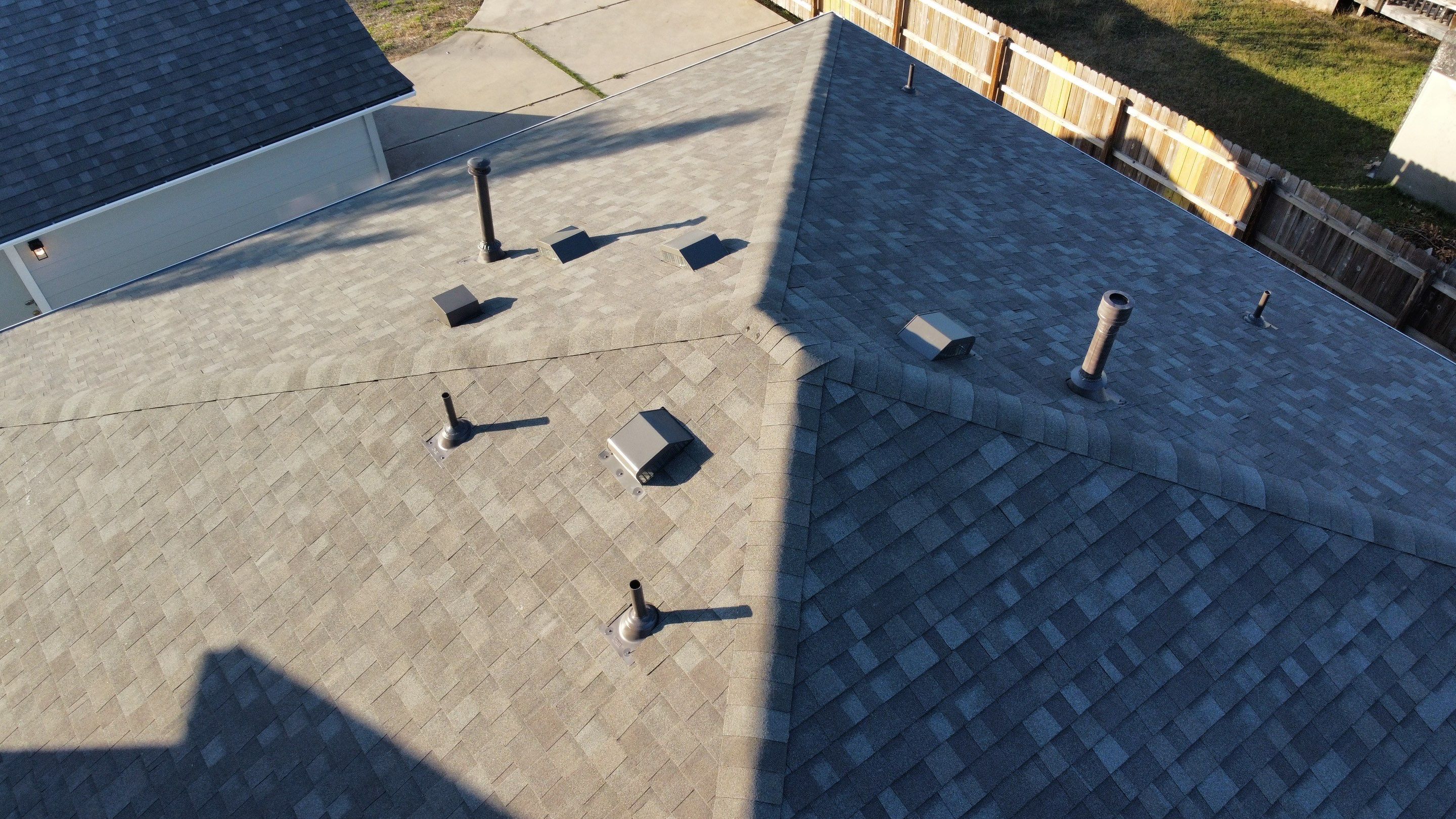 Residential Roofing Installation using Owens Corning Oakridge by Kstylez Roofing & Construction