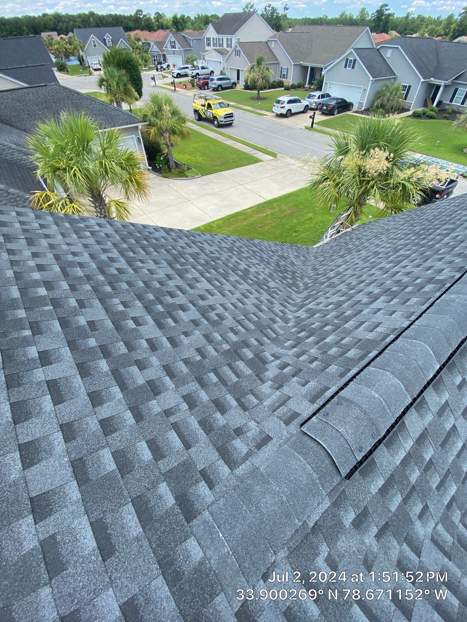 GAF HDZ - Charcoal by Linta Roofing