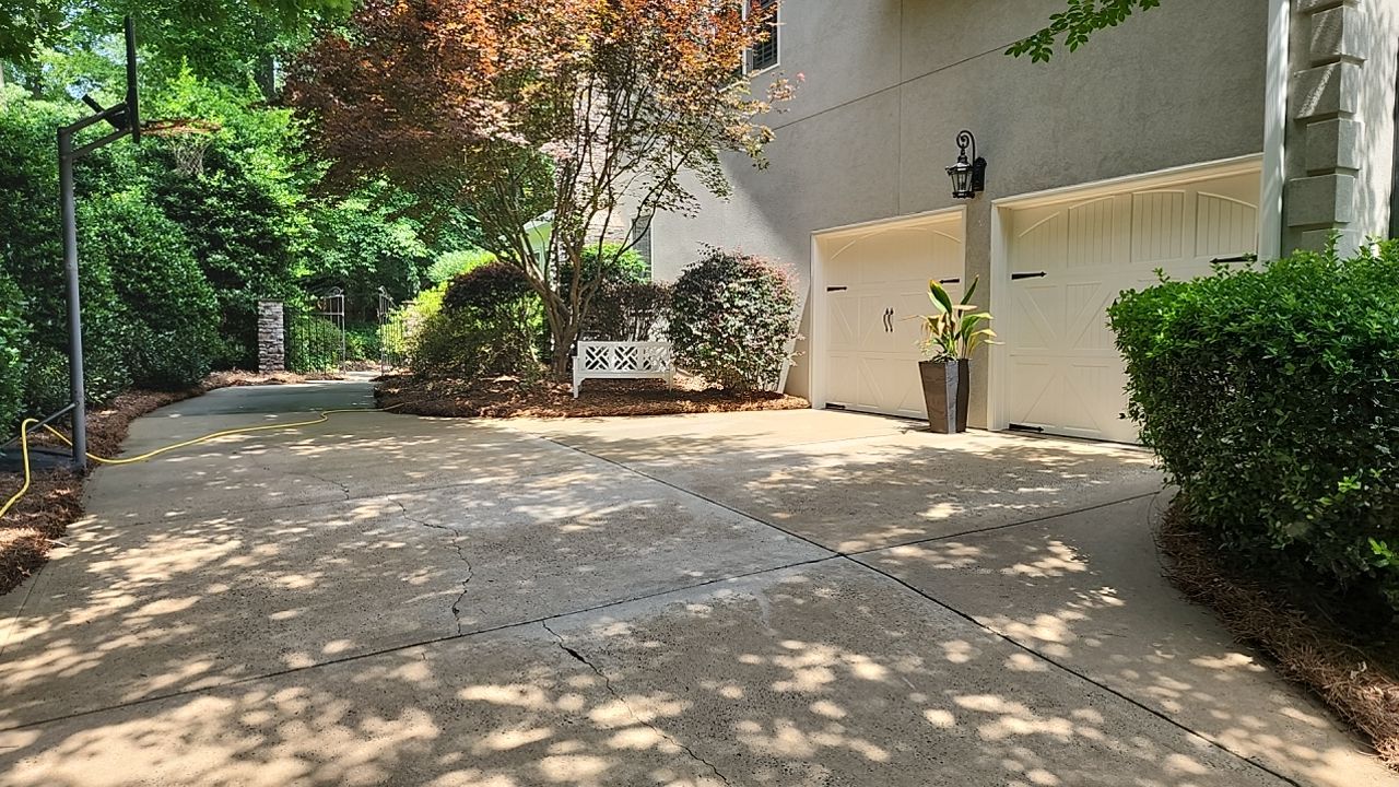 House Wash using cleaner by Power Wash Masters LLC