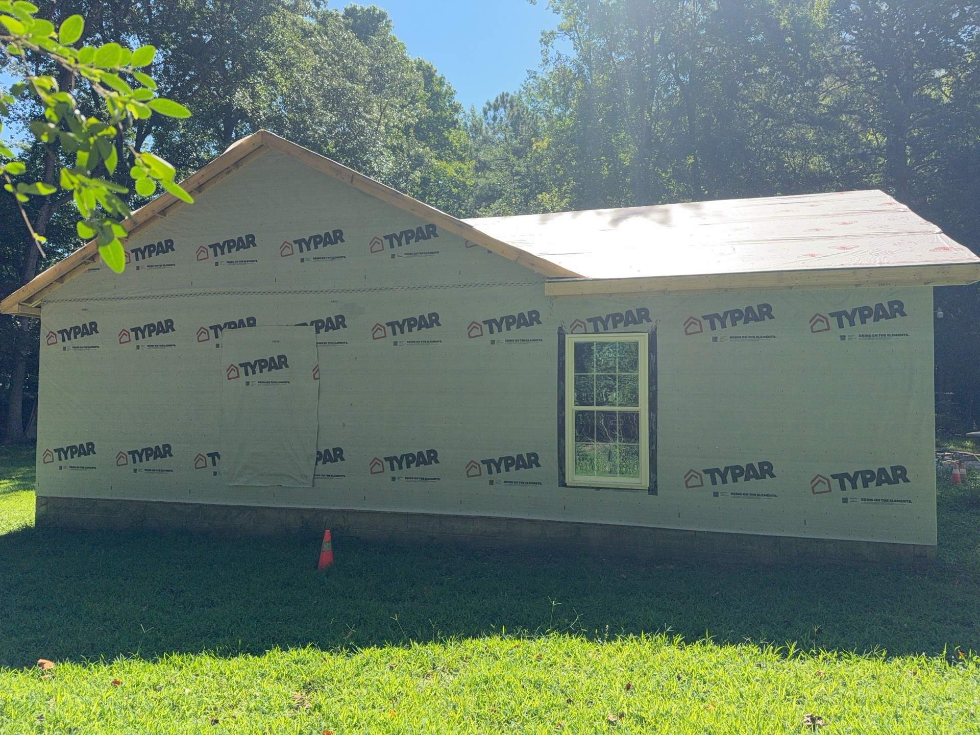 Single-Story New Construction Vinyl Siding Install in Gloucester by Cade Construction