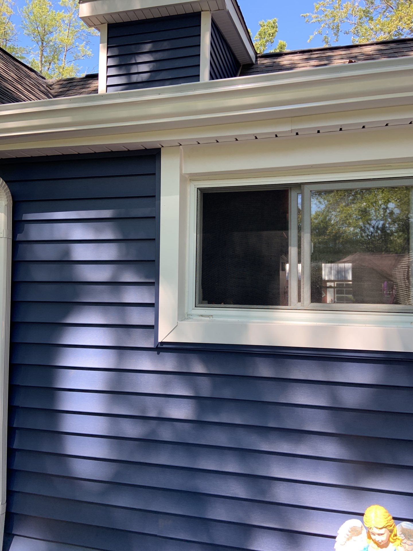 Siding Replacement using Certainteed Restoration Classic D4 by 180 Contractors