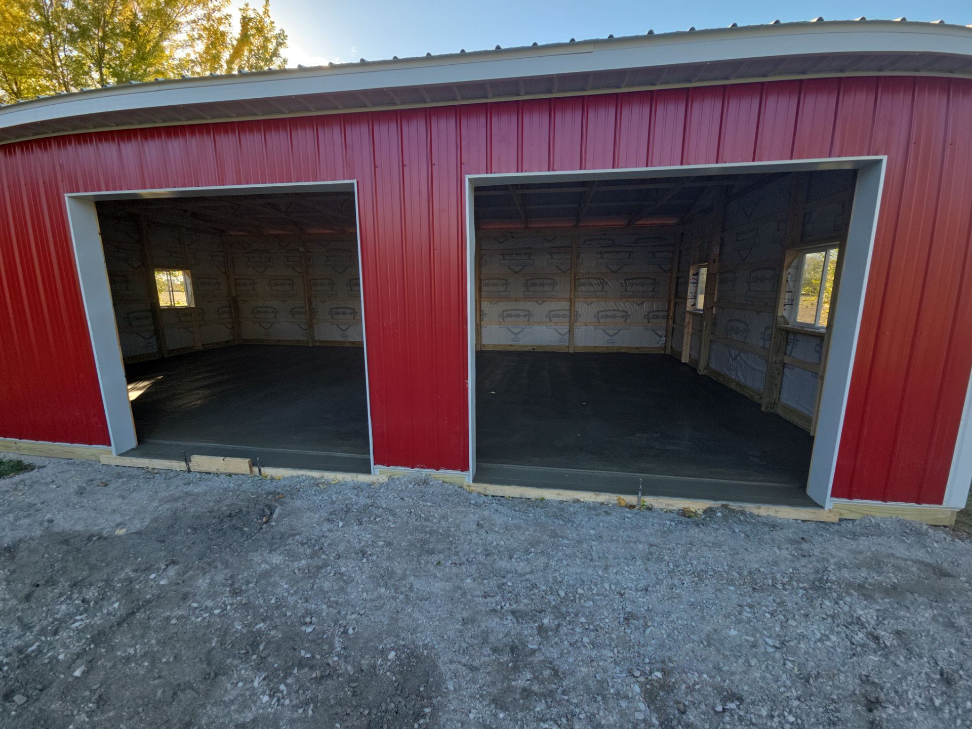 24'x40'x10' Pole Barn by The Barn Builders