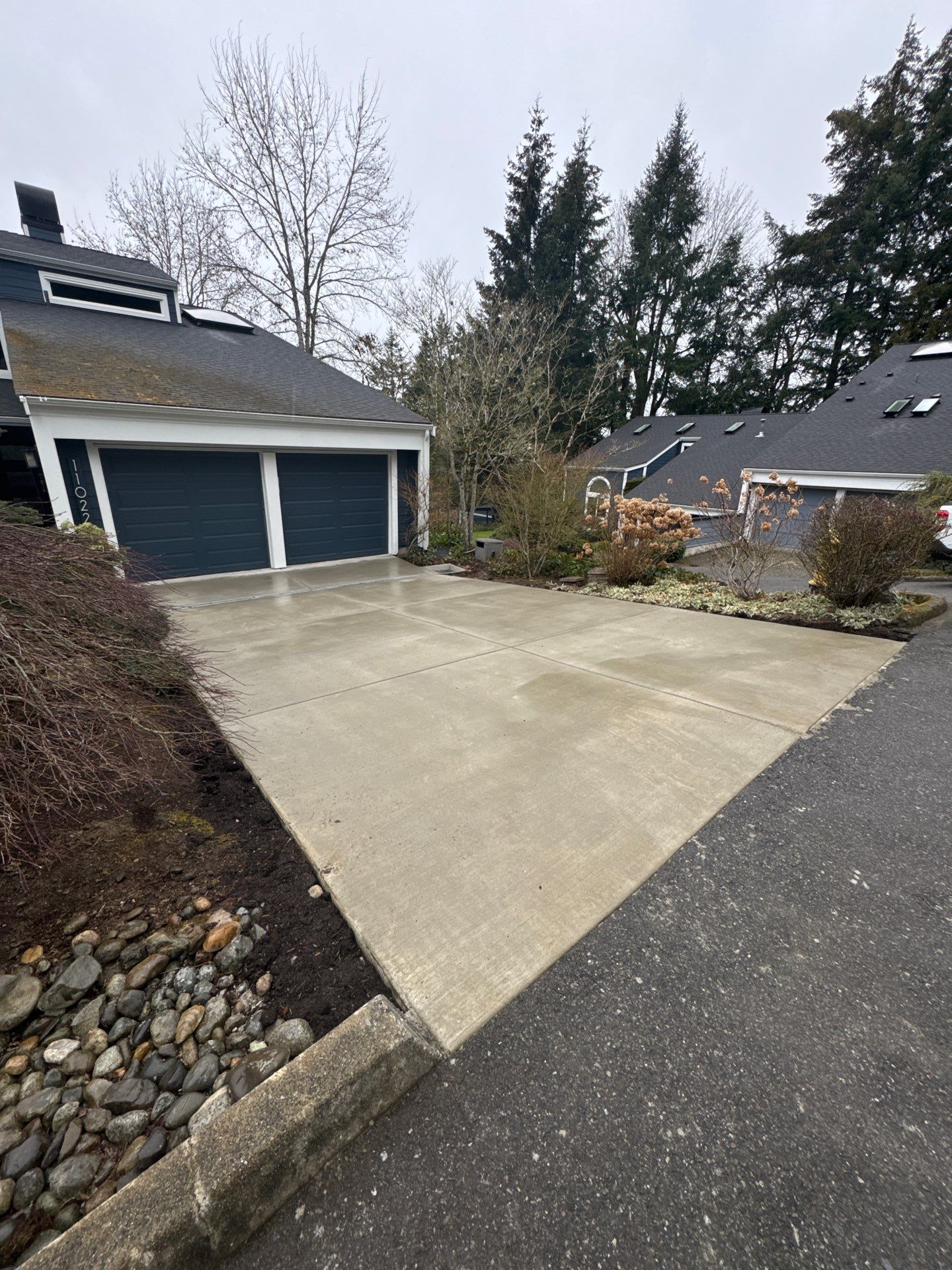 Concrete Driveway Repair | Kirkland  by Jireh Asphalt & Concrete Inc 