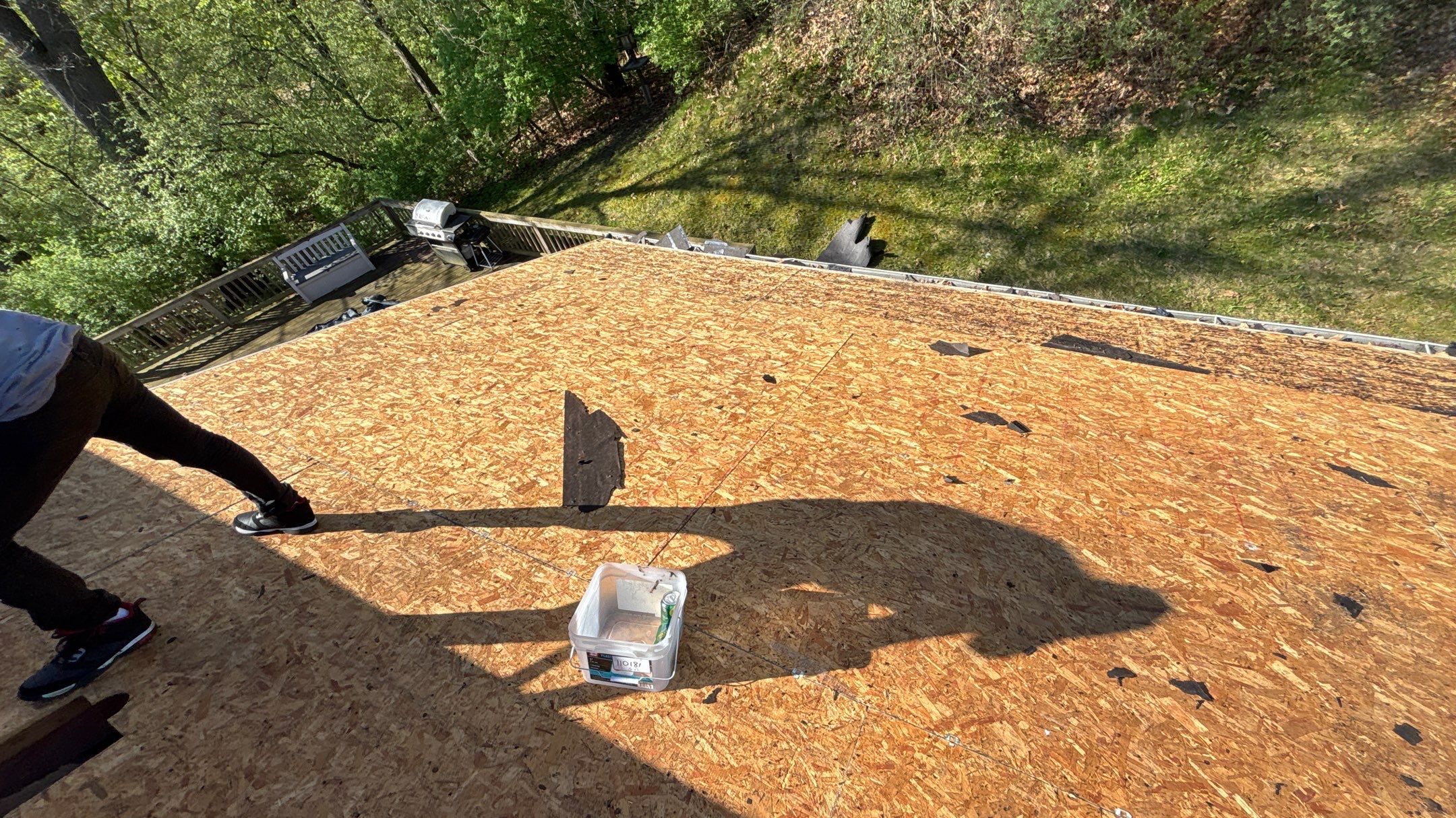 Roof Replacement using Malarkey Vista Brilliant Black by 180 Contractors