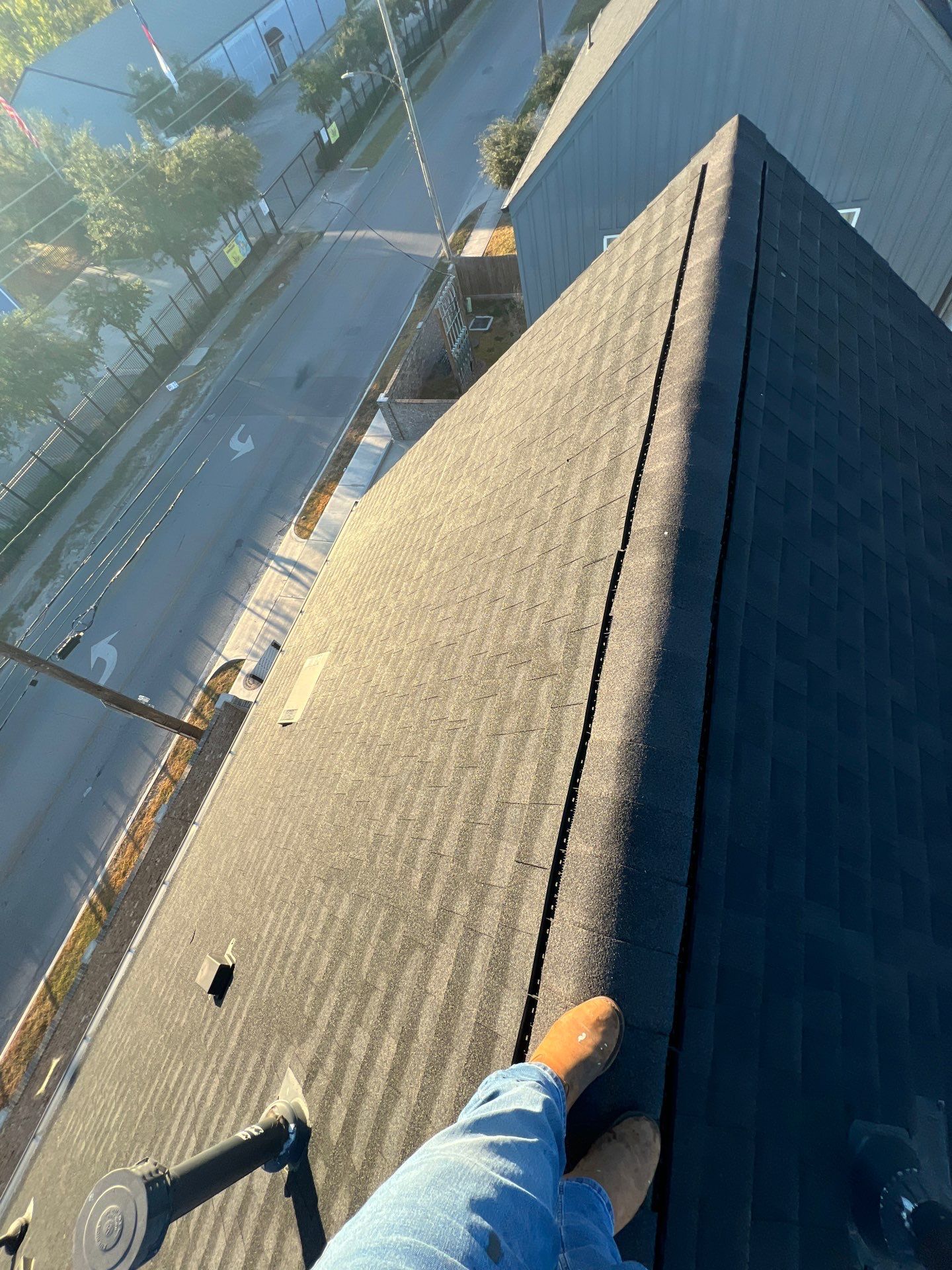 Hail Damage using Owen's Corning Duration (Lifetime) Shingles by Roof Repair Company