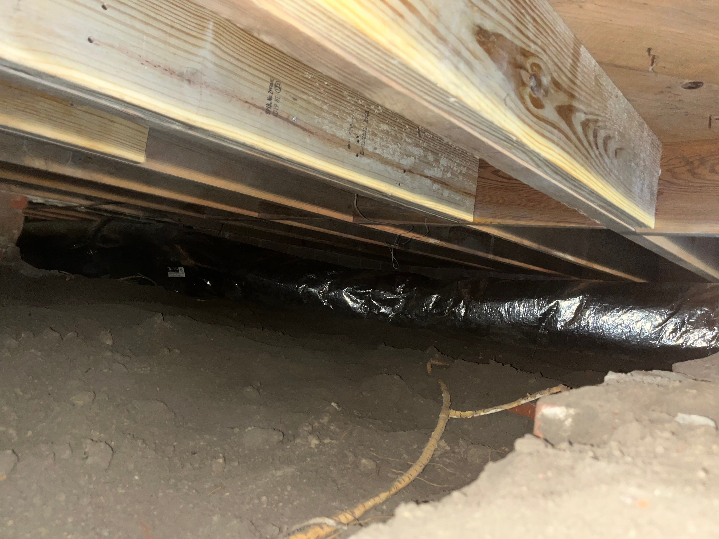 Sealed Crawlspace using Aprilaire E-70 Dehumidifier by Impact Crawlspace