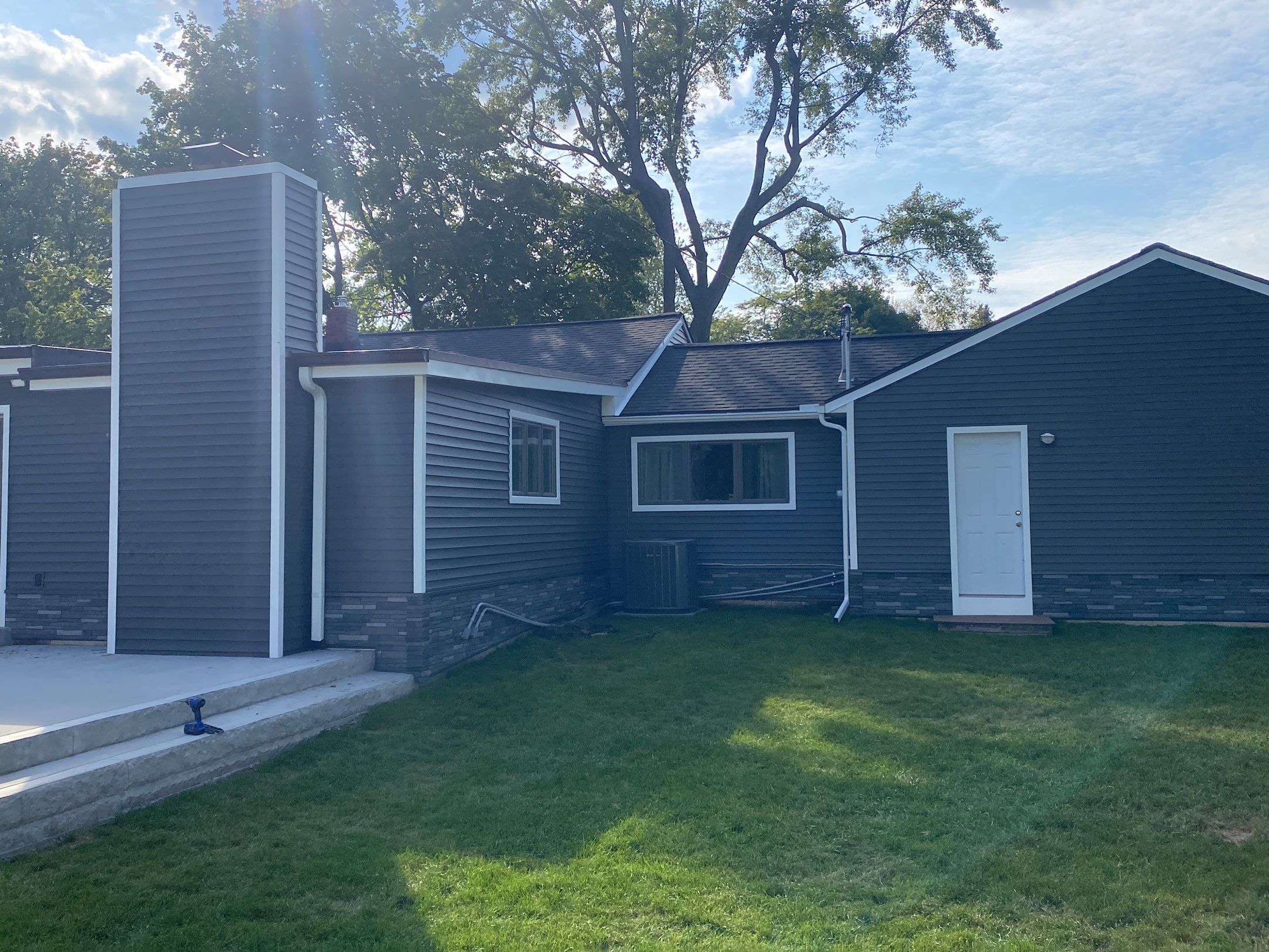 Roof Replacement using Owens Corning by 180 Contractors