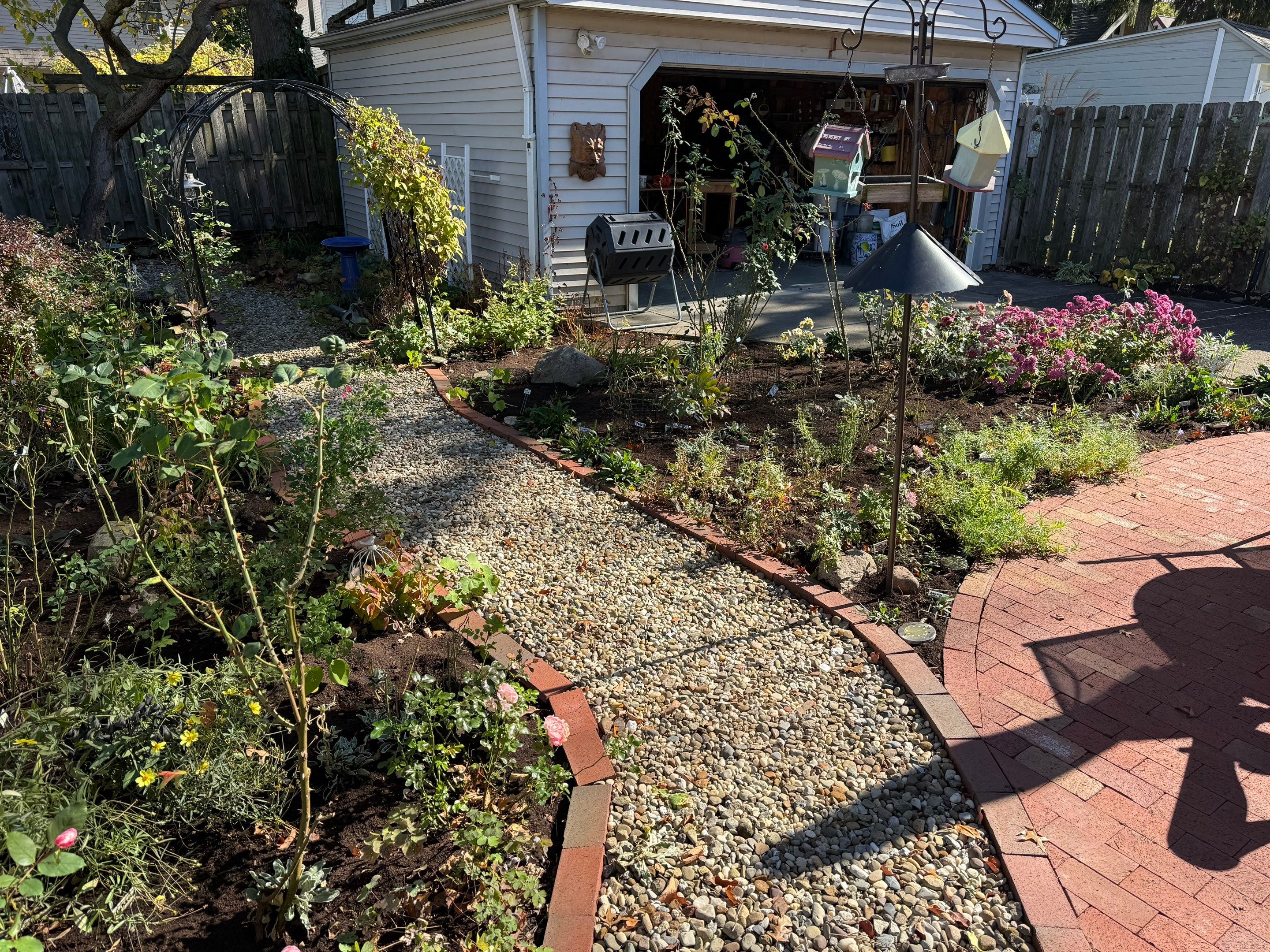 Majestic Garden Maintanance by Elm Rose Gardens