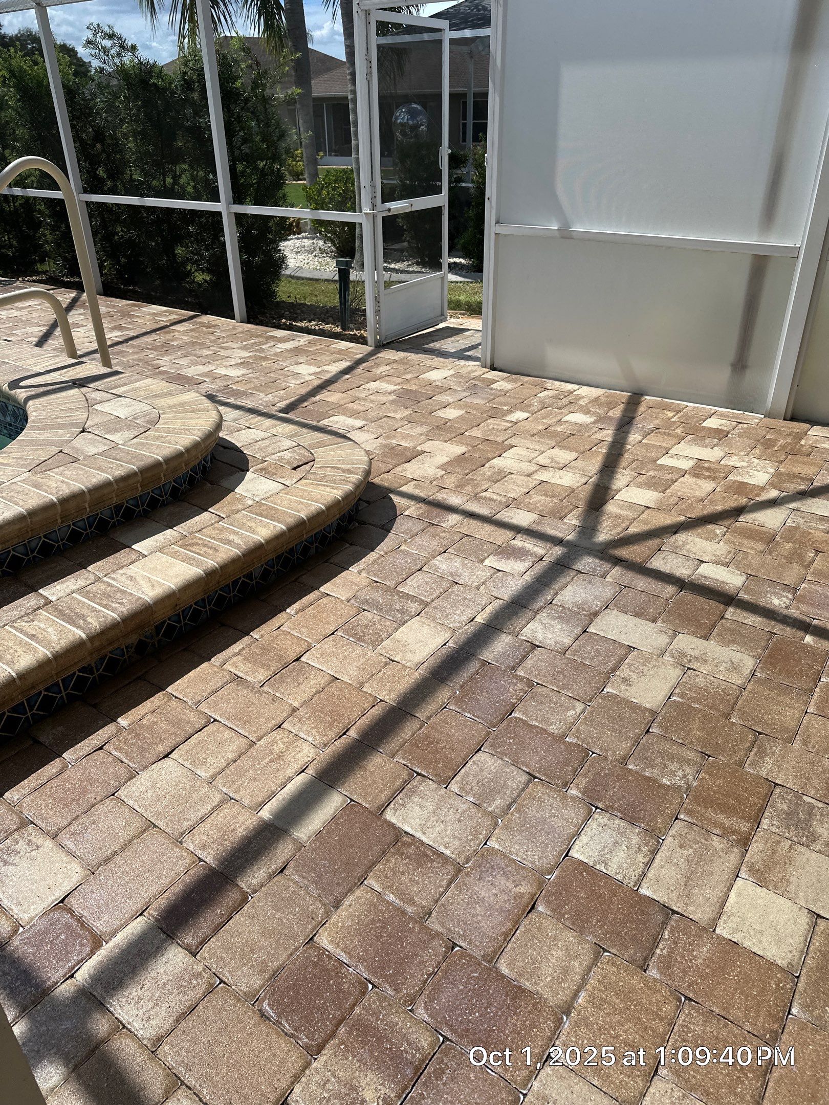 Sun City Center Paver Stripping and Sealing for Pool Deck by Supreme Paver Experts