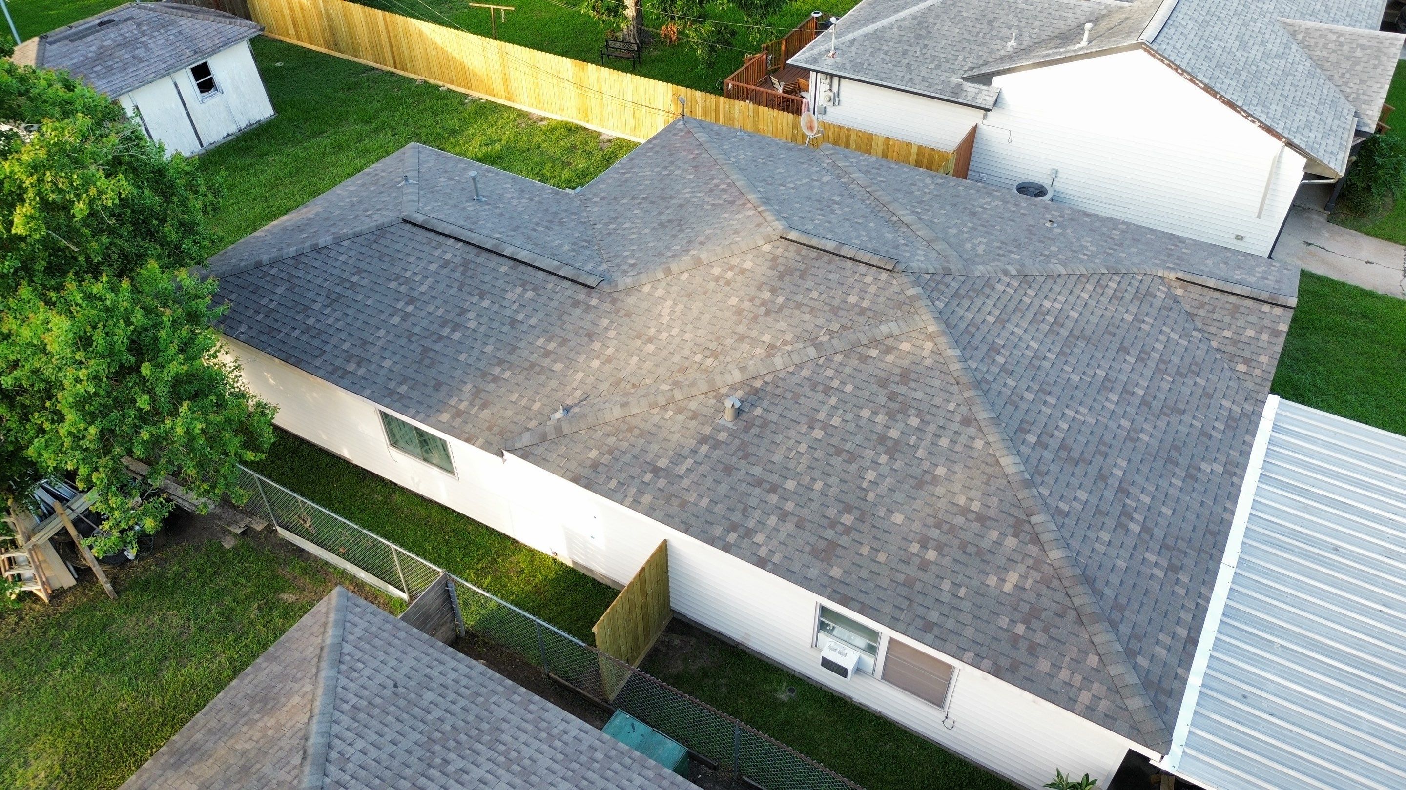 Jacinto City Roof Replacement by Modern BYLT Roofing & Construction