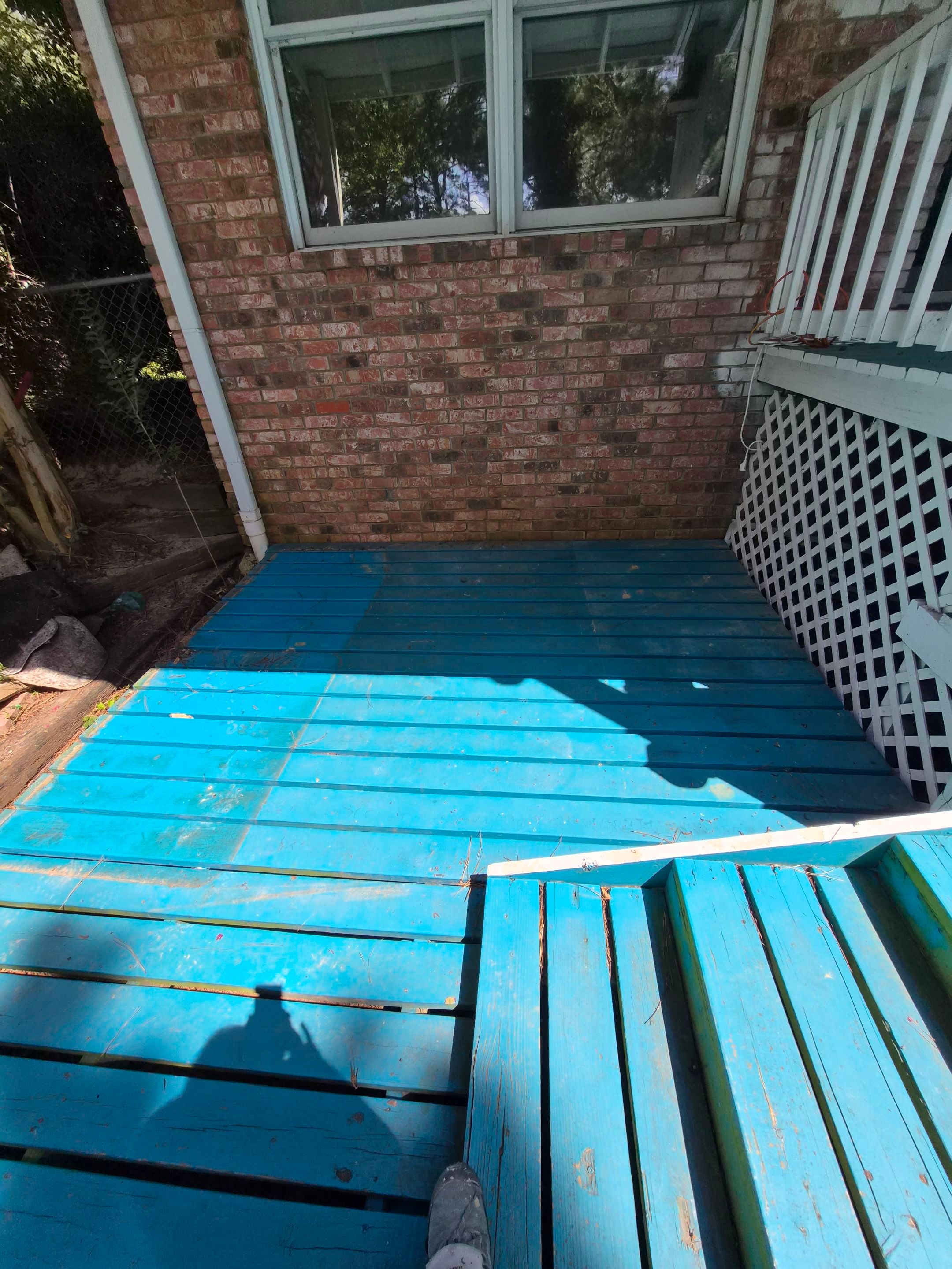 Vibrant Deck Gets New Life in Flint Texas by Quality Coats Painting