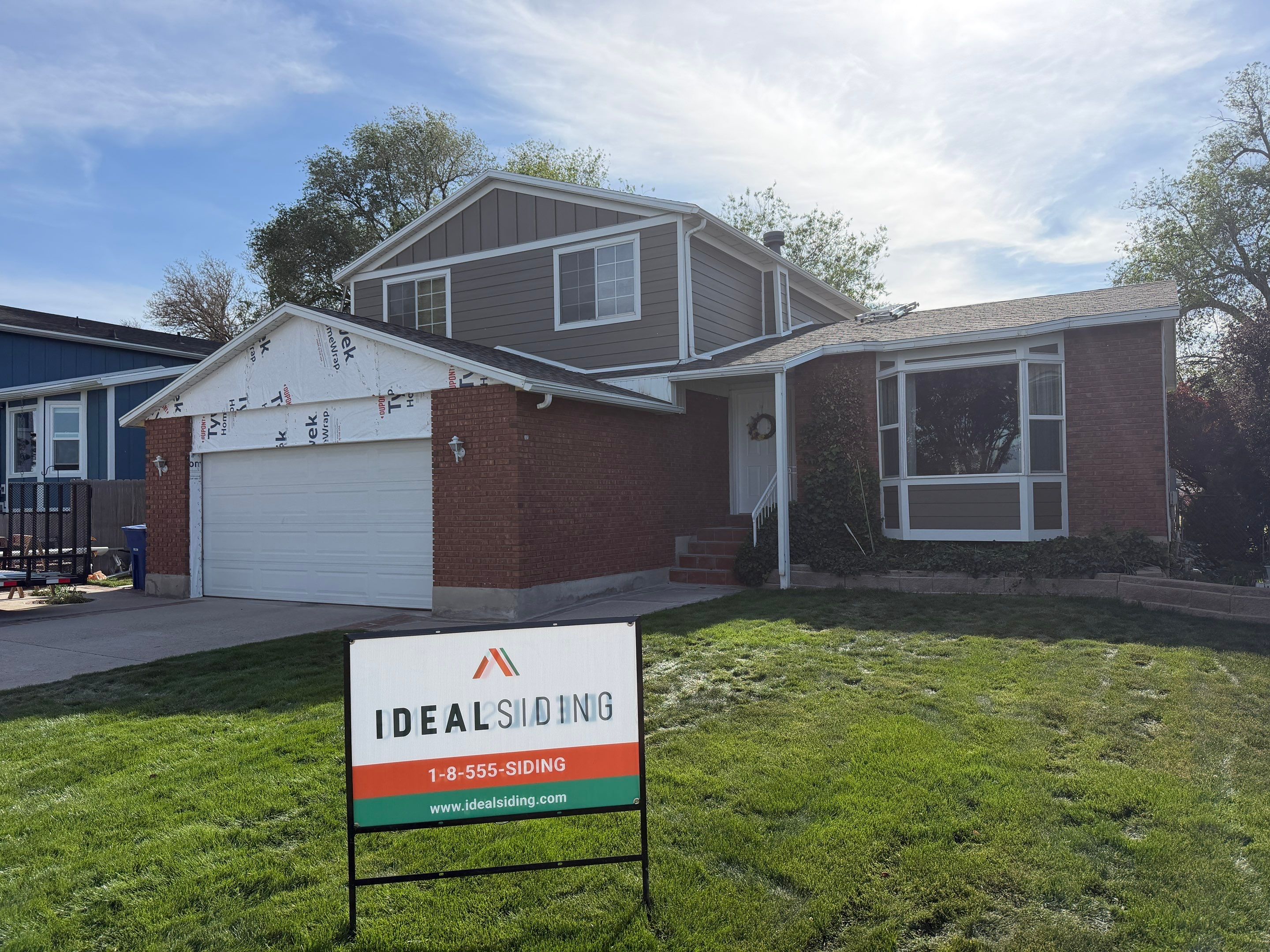 West Valley City | Aluminum to Hardie Conversion | Timber Bark & Arctic White by Ideal Siding Utah