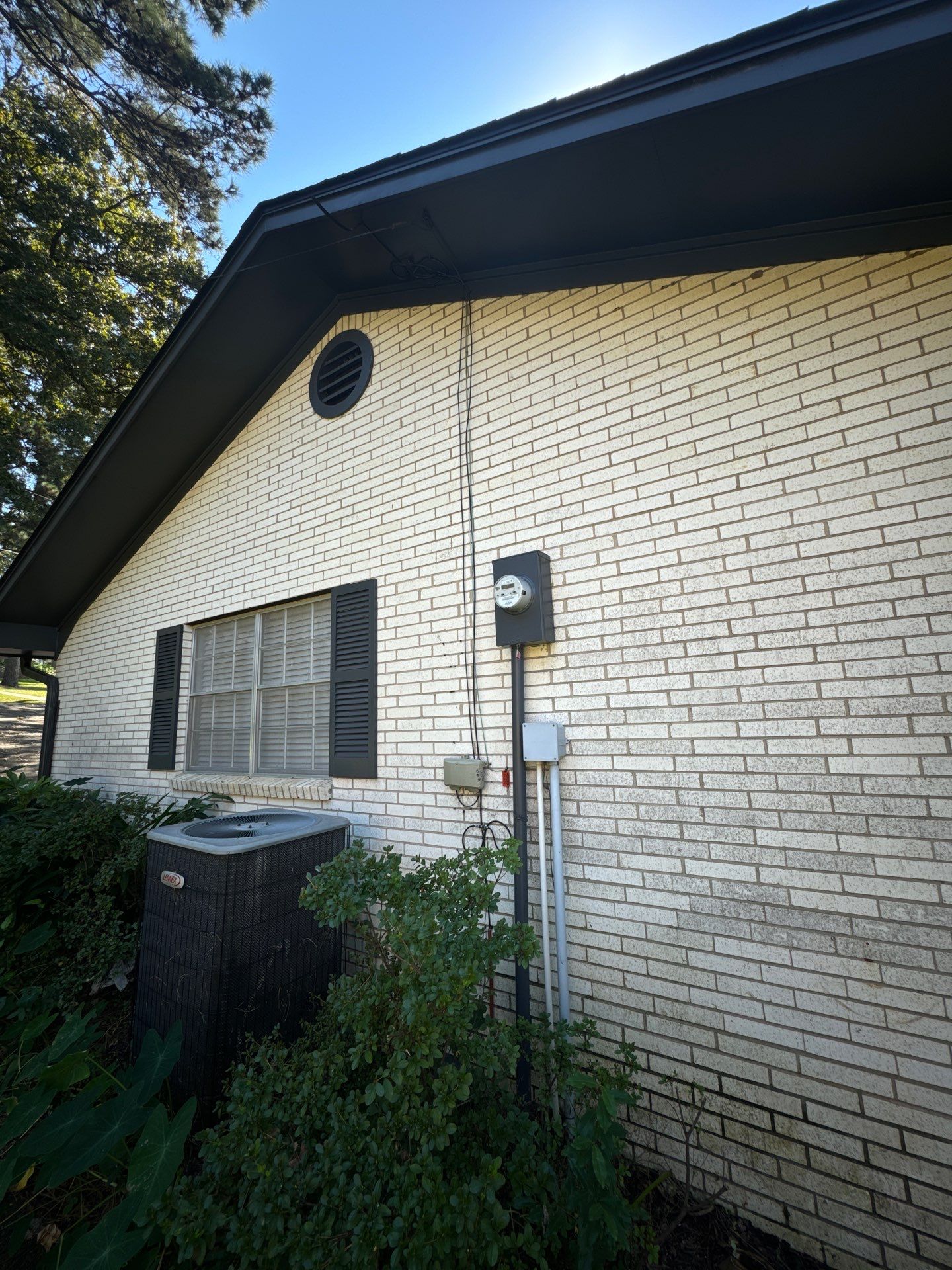 Exterior Repaint Off the Lake in Flint, TX by Quality Coats Painting