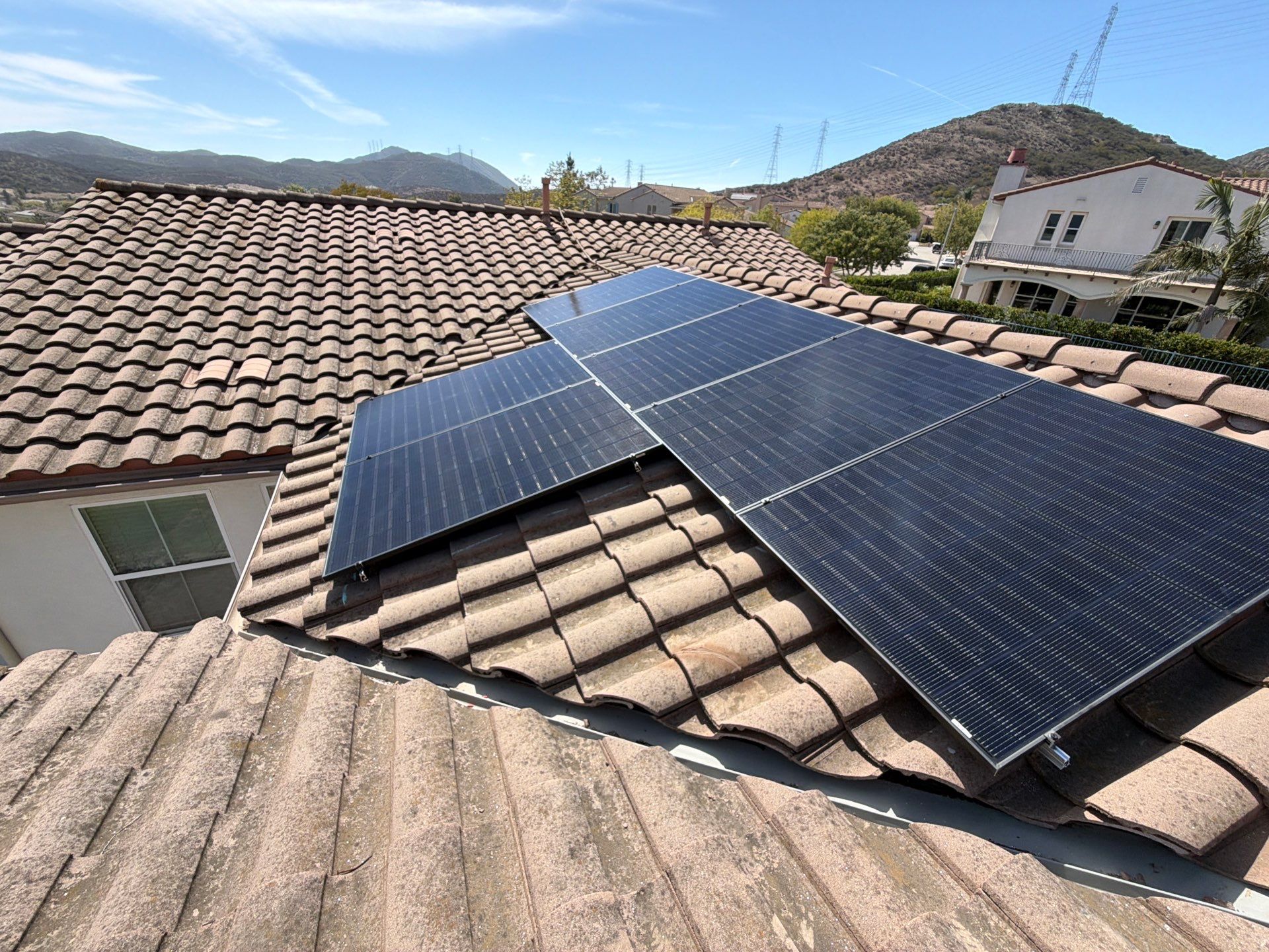 Thousand Oaks Solar Panel Installation with Tesla Powerwall 3 Backup by AWS Solar