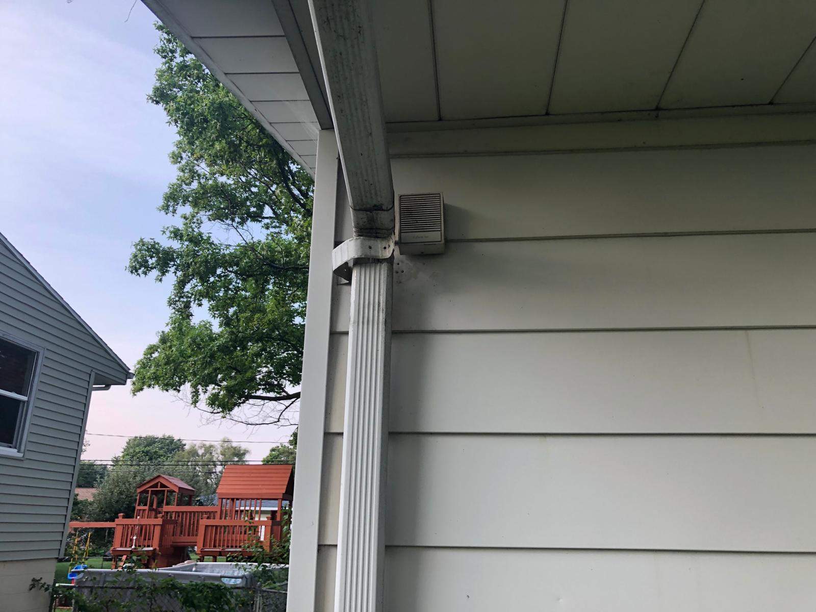 Siding Installation using pictures by storm restoration services inc