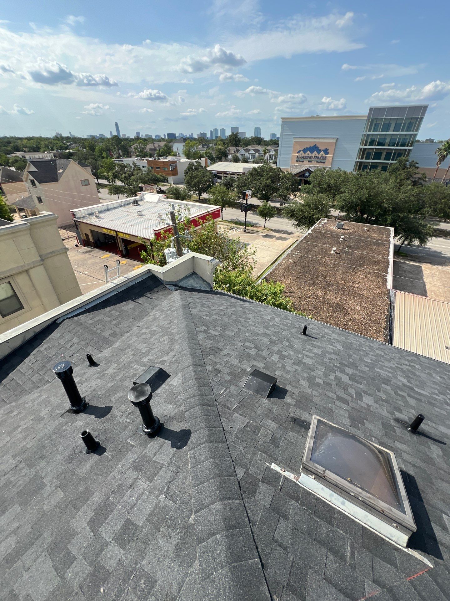 Residential Roofing Installation using Owen's Corning Duration (Lifetime) Shingles by Roof Repair Company
