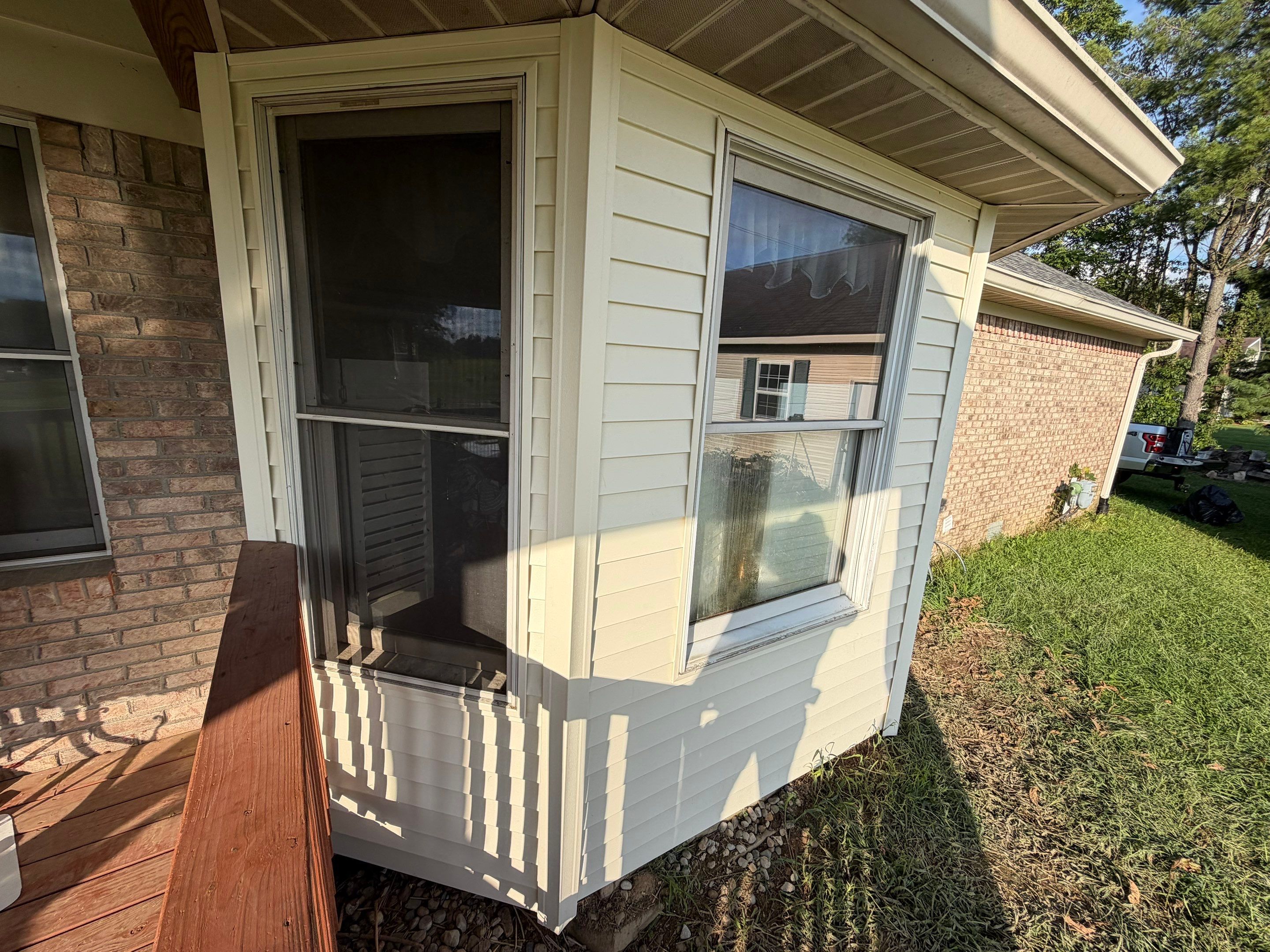 Certainteed Mainstreet - Sandstone Beige by Hoel Roofing & Remodeling