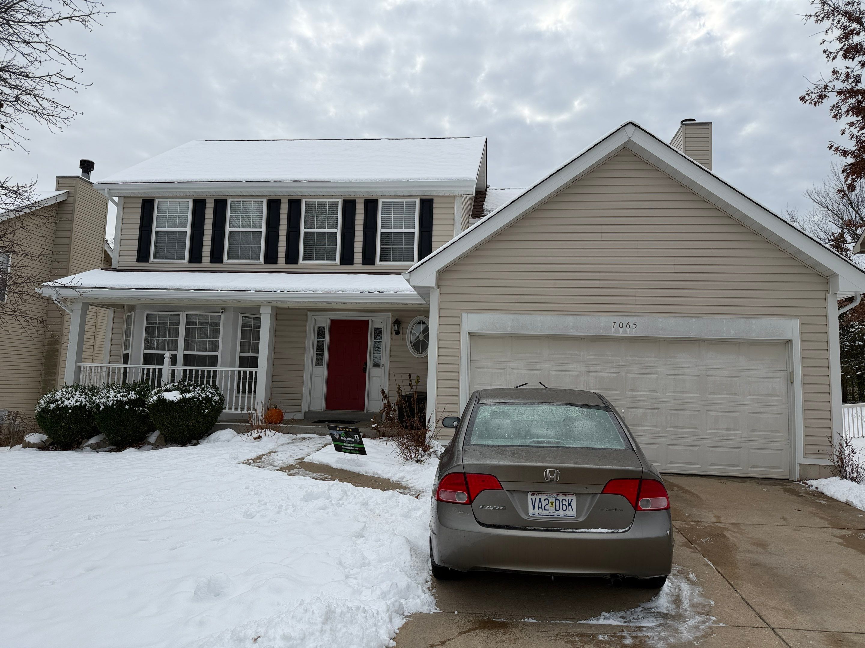 ProVia HeartTech Vinyl Siding Installation and Trim Replacement in O'Fallon by Acute Roofing And Exteriors 