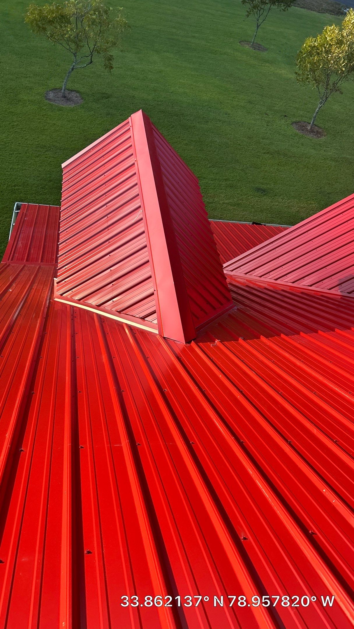 Standing Seam Aluminum by Linta Roofing Inc