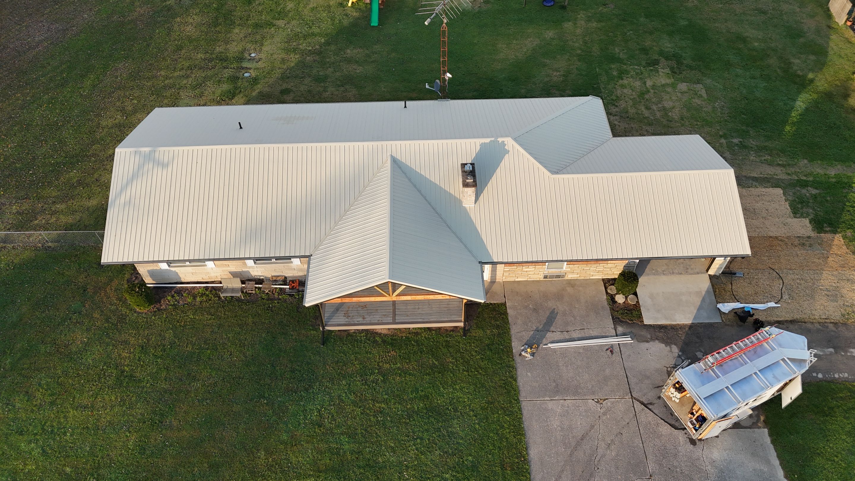 Metal Roofing by Leach and Brown Construction LLC