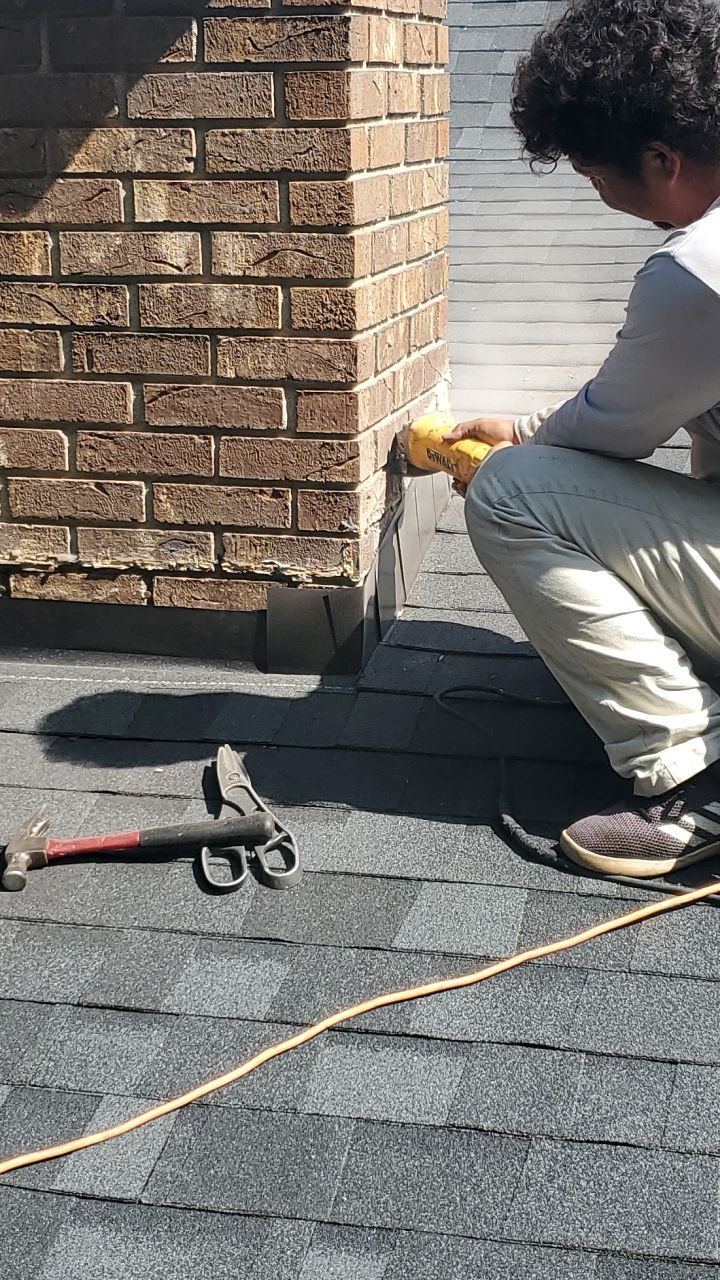 Residential Roofing Installation using Owens Corning® Oakridge Onyx Black by Indigo State Roofing