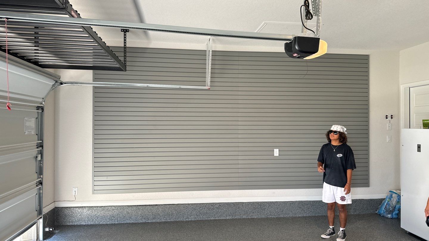 Weltner Farms. New Braunfels  by TORO Garage Co