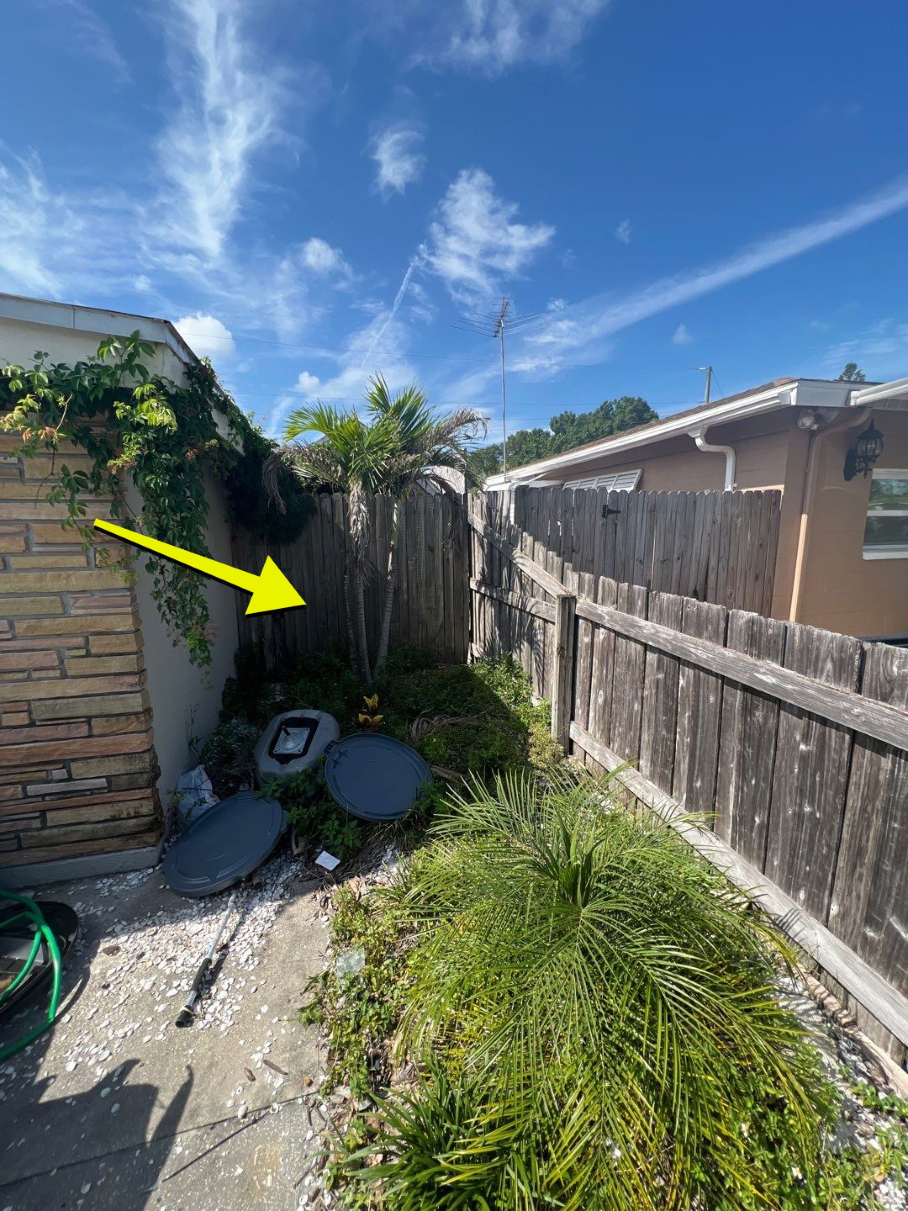 Bradenton, FL Wood Fence Installation using Board on Board Wood Fence by Asap fence and gates, LLC