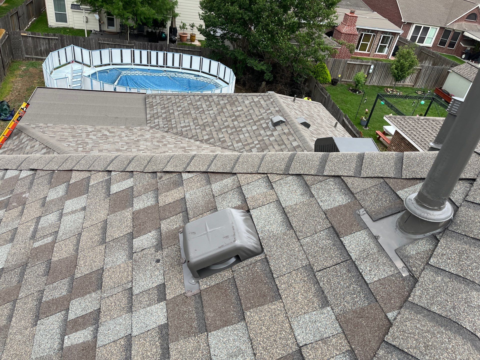 Residential Roofing Installation using Owen's Corning Duration (Lifetime) Shingles by Roof Repair Company