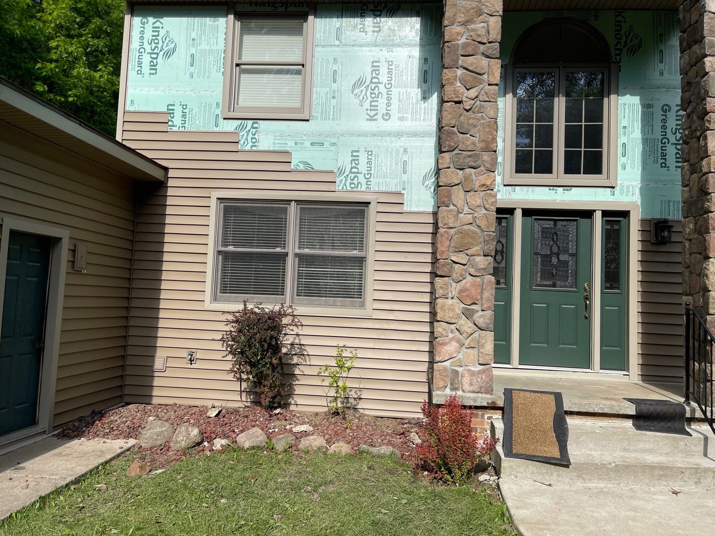 Roof Replacement using CertainTeed Landmark by 180 Contractors