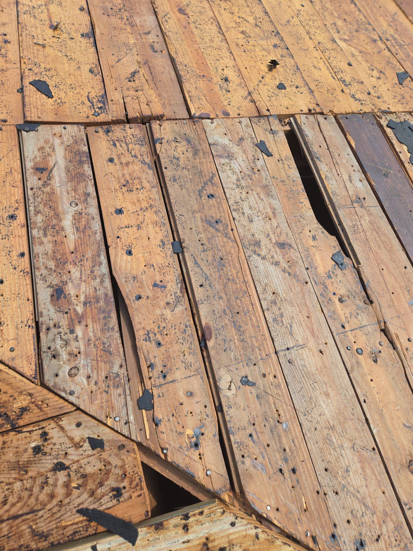 Project in St. Petersburg 33710 by Mitchell Roofing Company LLC 