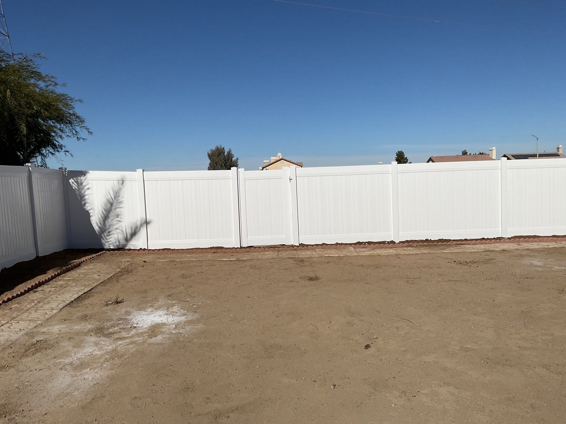 Fence Installation using Vinyl by Fence Guys Inc.