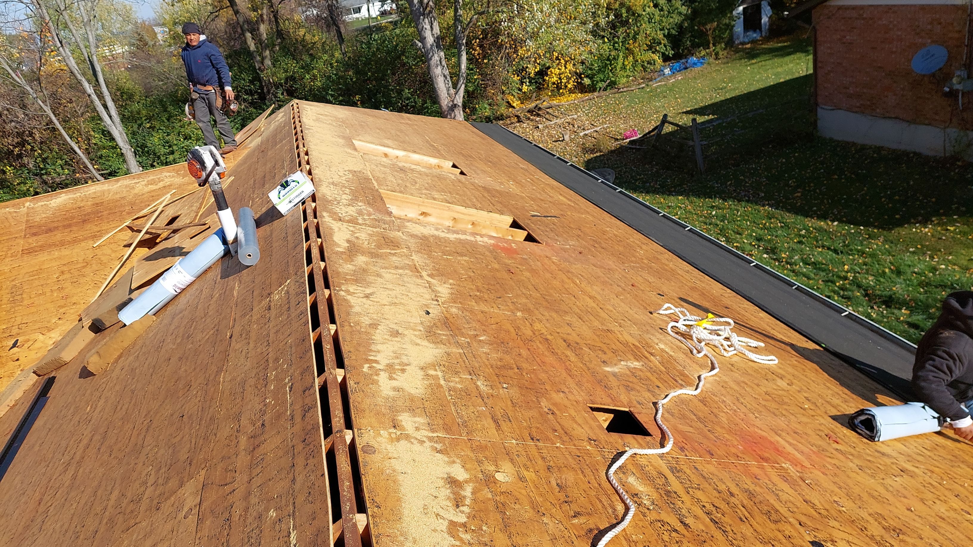 Liberty Township - Pristine Black by Tamlin Roofing