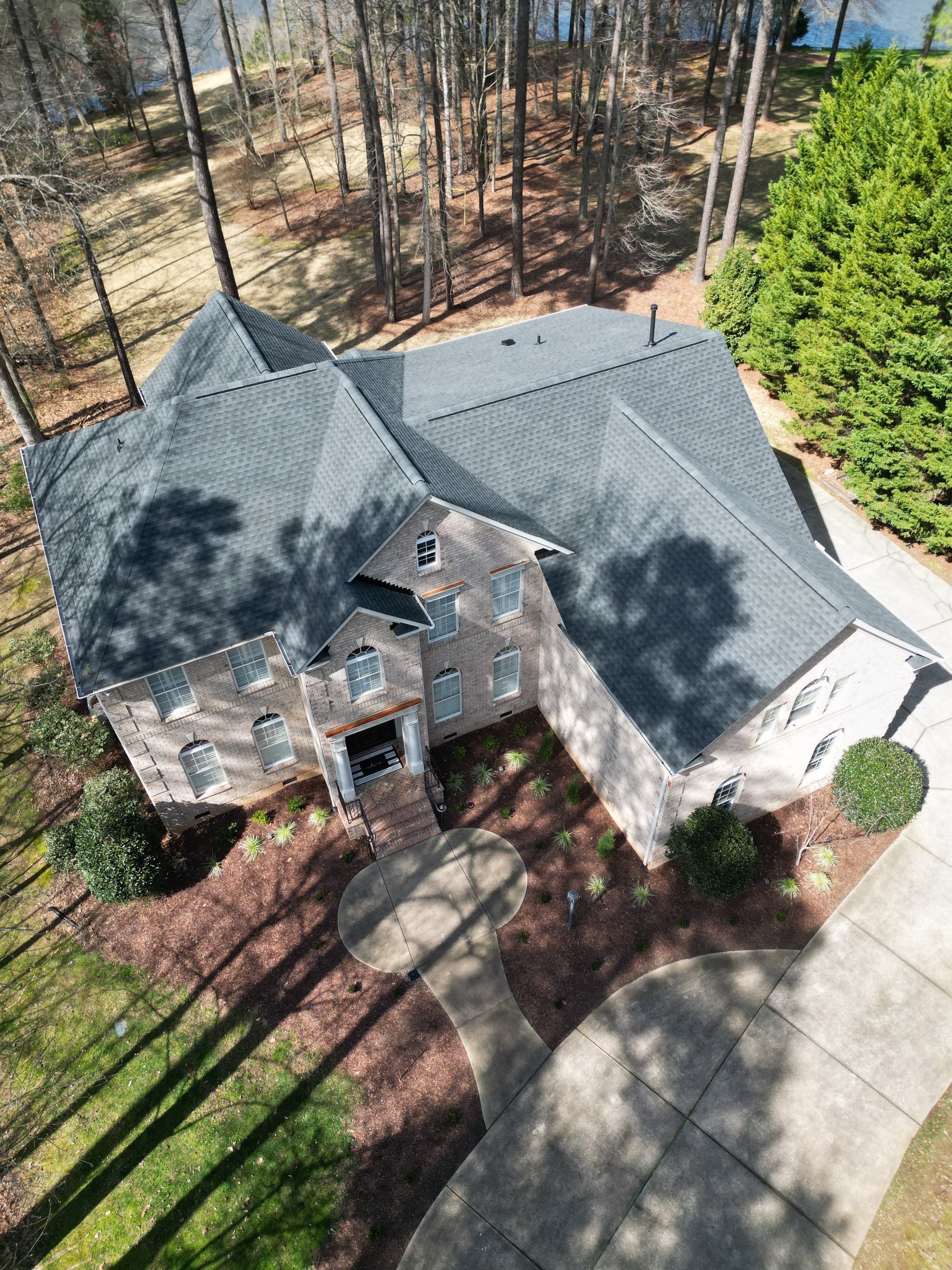 GAF Timberline HDZ Charcoal  by Pro Performance Roofing