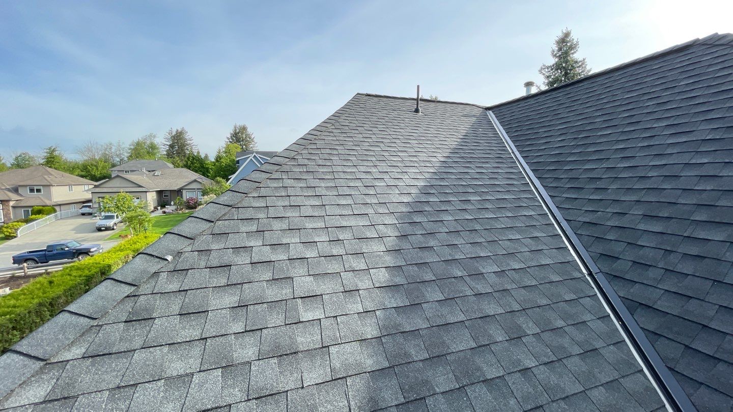 Residential Re-Roof using GAF timberline HDZ Charcoal by Top Notch Roofing Inc