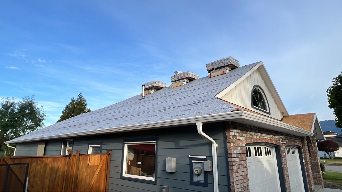 Residential Remodel using GAF Charcoal HDZ by Top Notch Roofing Inc