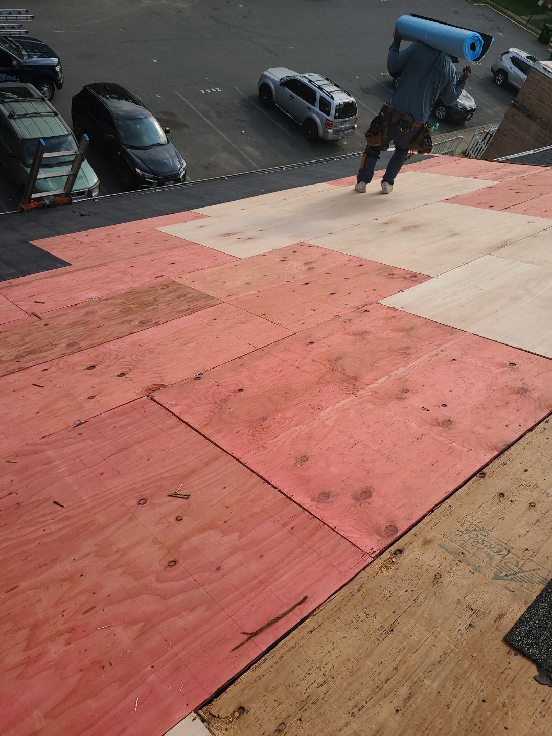 Woodbridge: Residential Roof Replacement with CertainTeed Landmark Shingles in Charcoal Black by RM Banning, Inc.