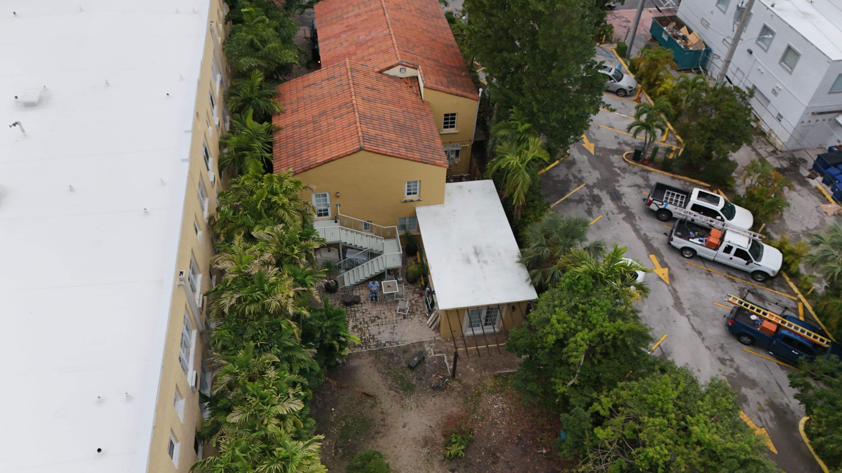 PETER O SILVA by Souffront Construction & Engineering