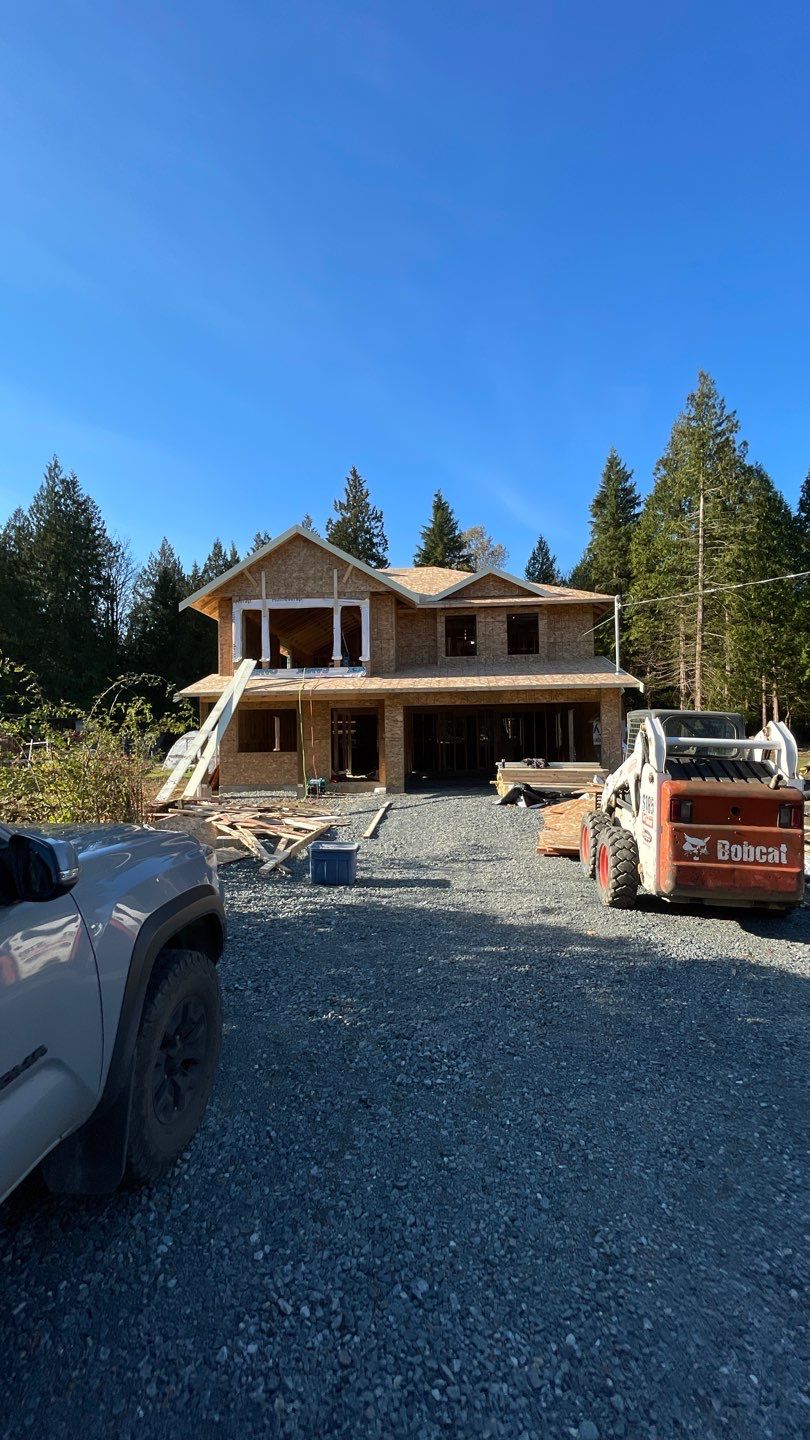 Residential Roofing Installation using OC Oakridge shingles by Top Notch Roofing Inc