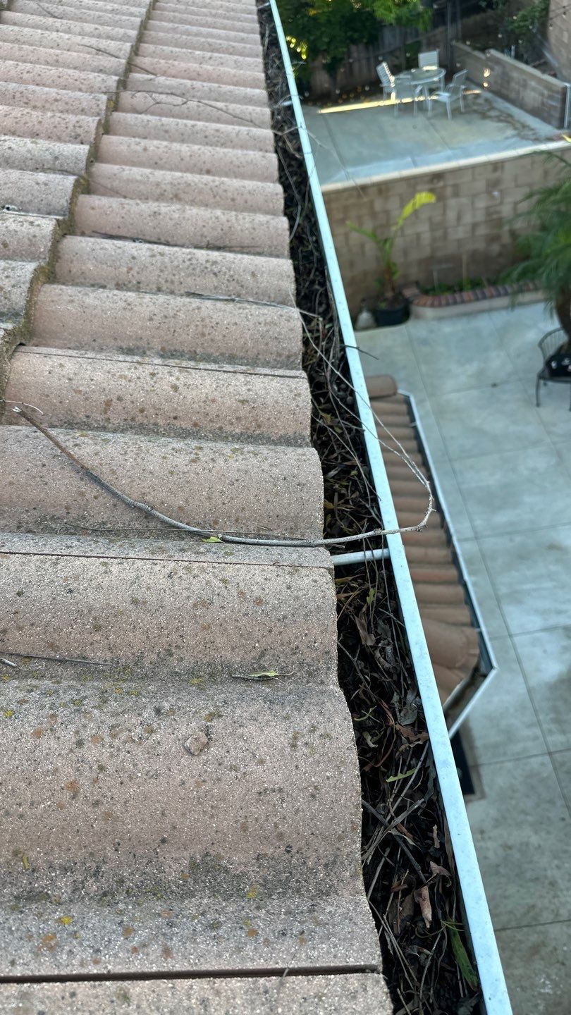 Irvine Gutter Cleaning by Property Cleaning Experts